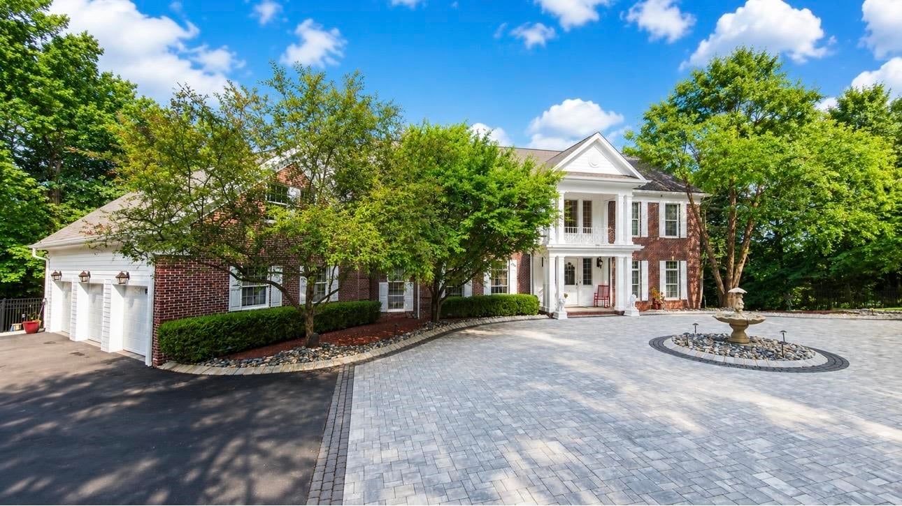 317 Rock Ridge Ct — photo