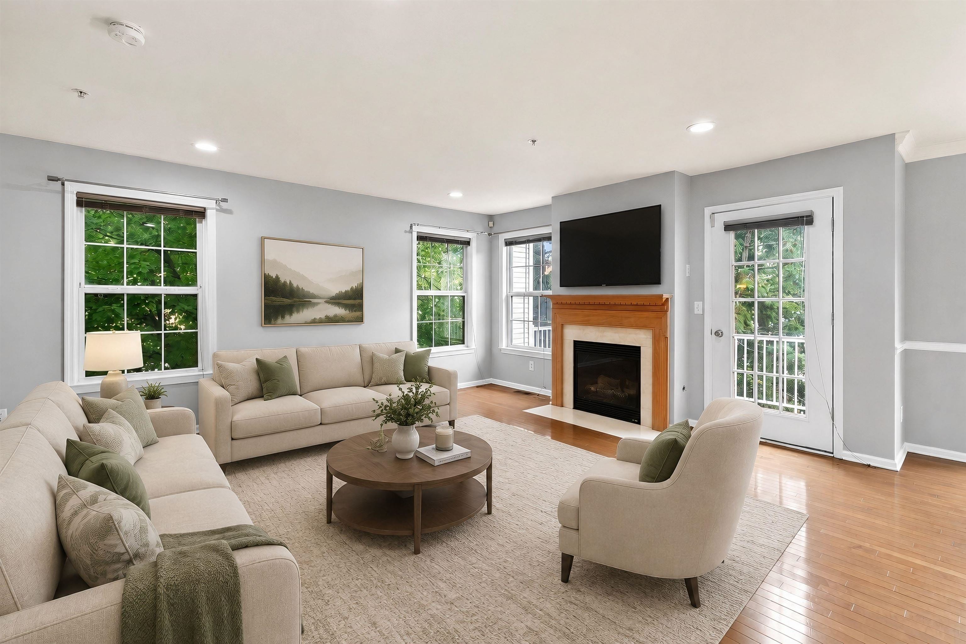 2 Marina Dr — photo