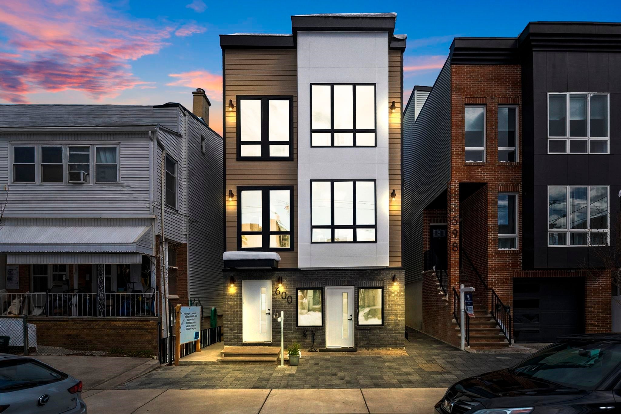 600 Bramhall Ave 1 — photo