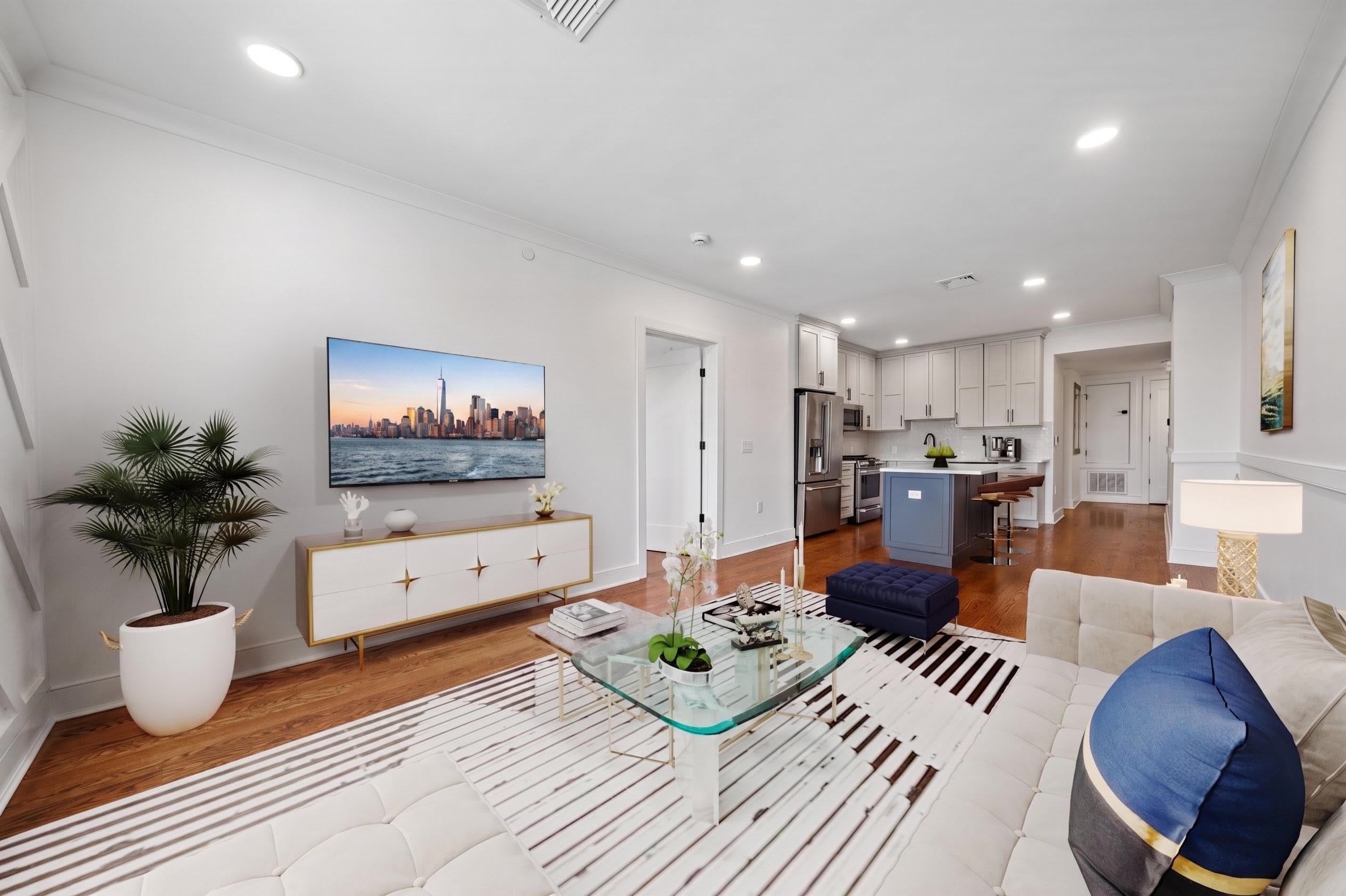 139 Sherman Pl 504 — photo