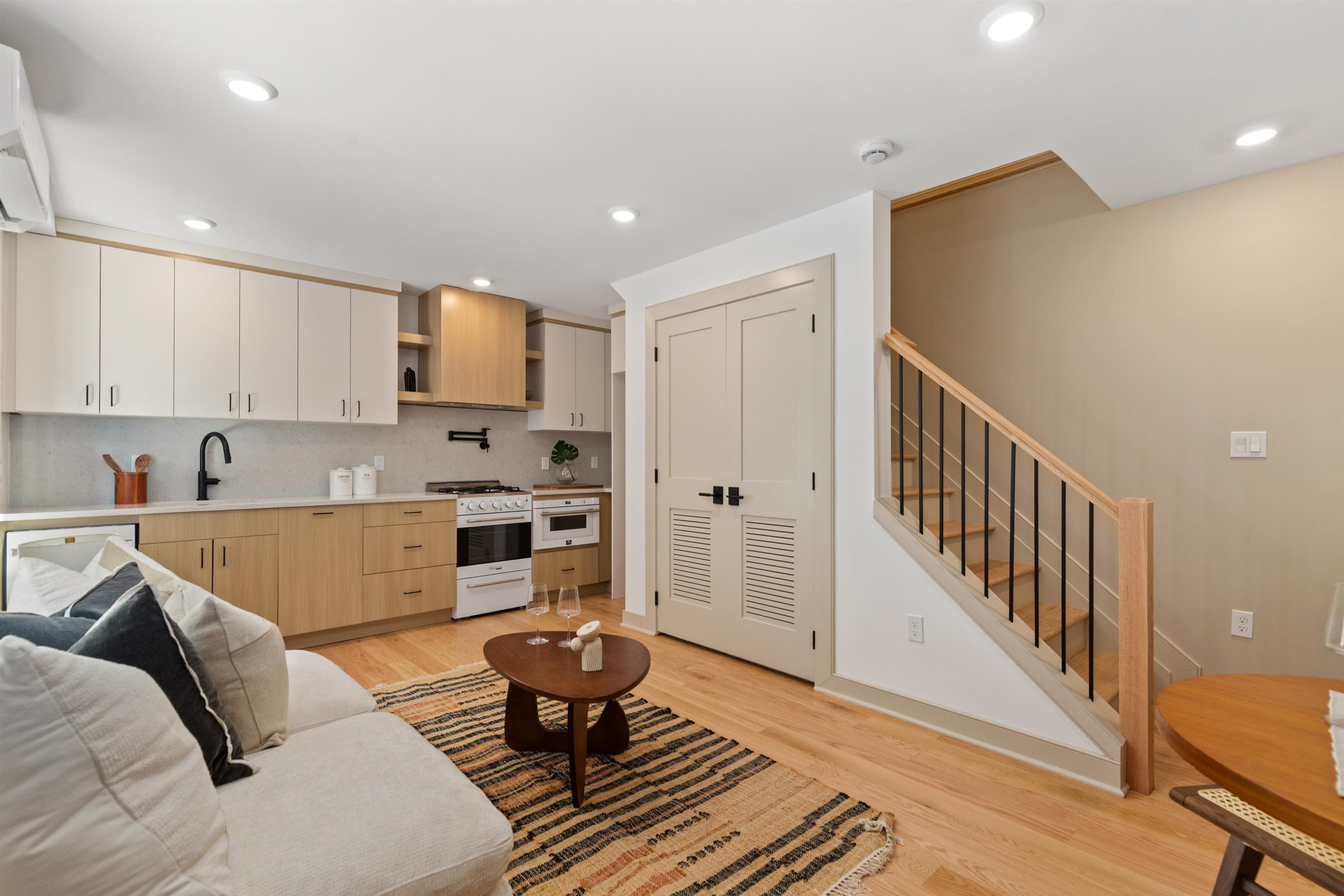 322 Princeton Avenue Unit Adu — photo