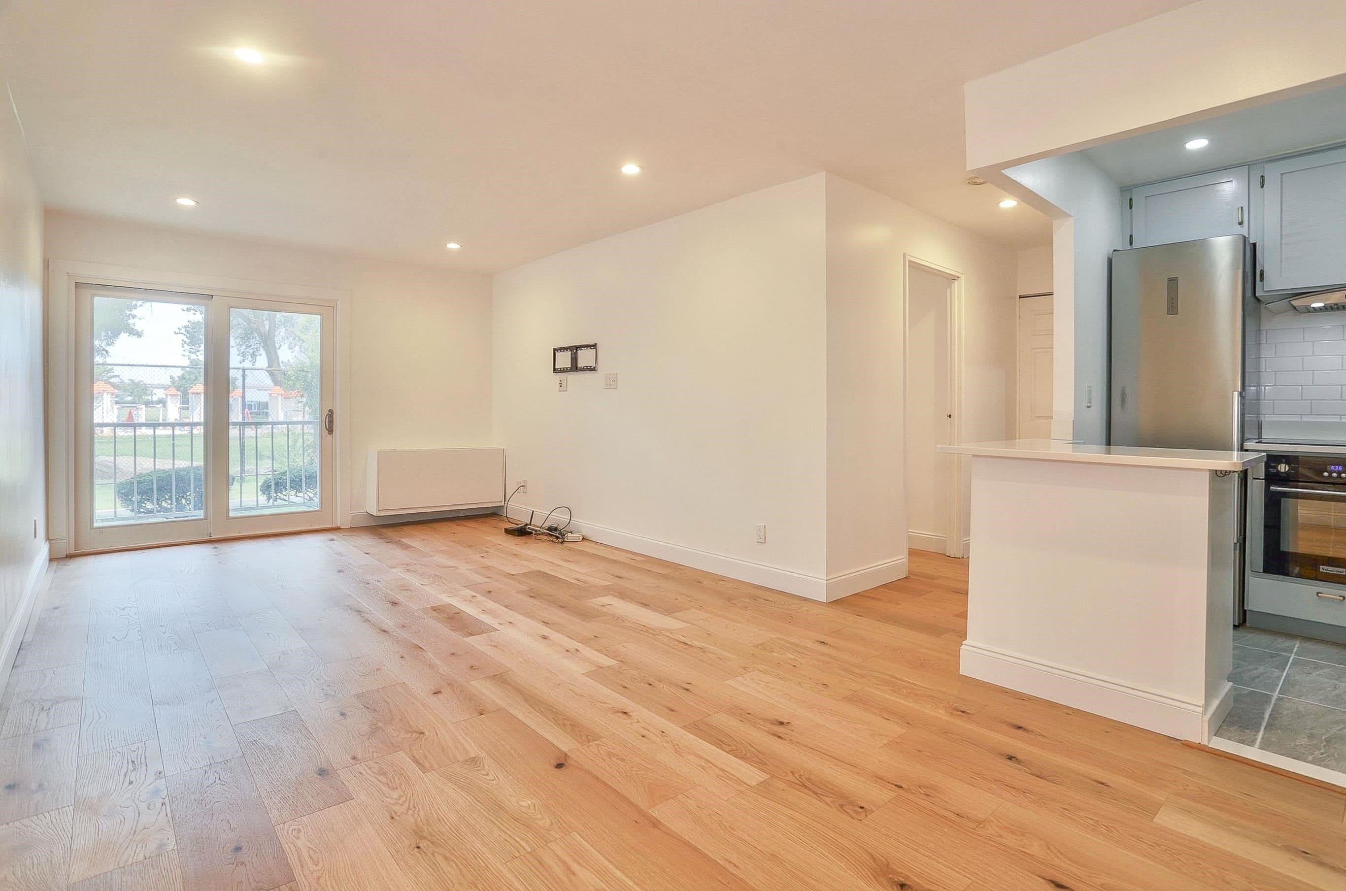 1111 River Rd G7 — photo
