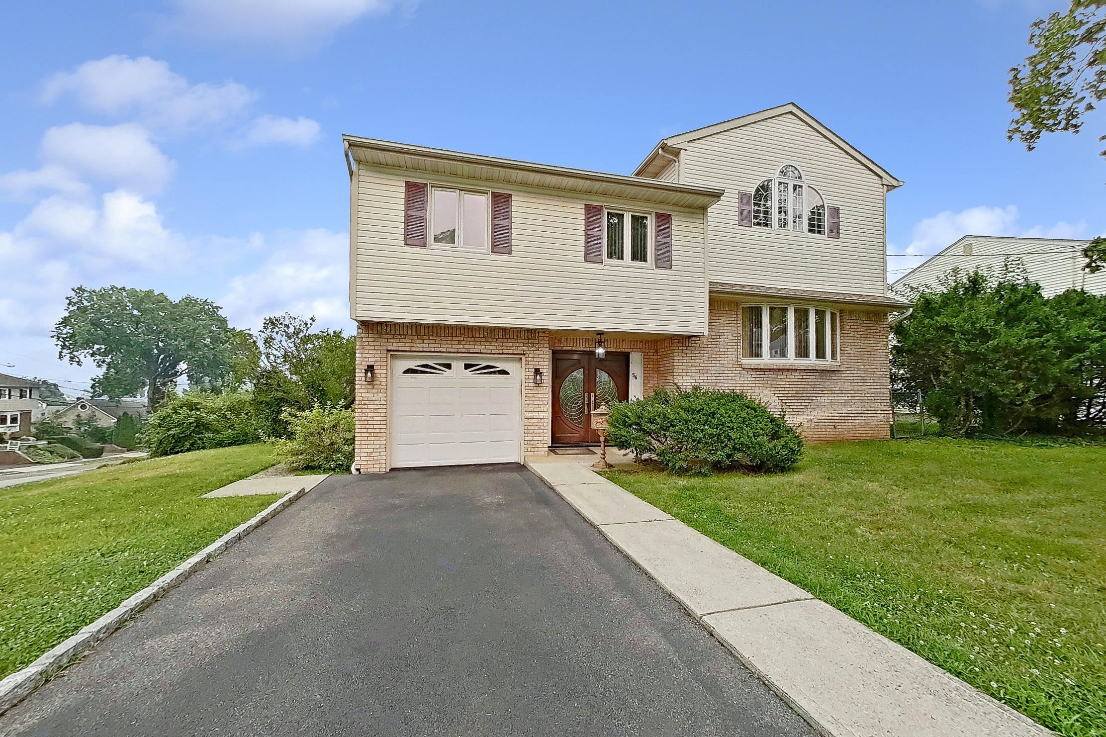 56 Eaton Pl — photo