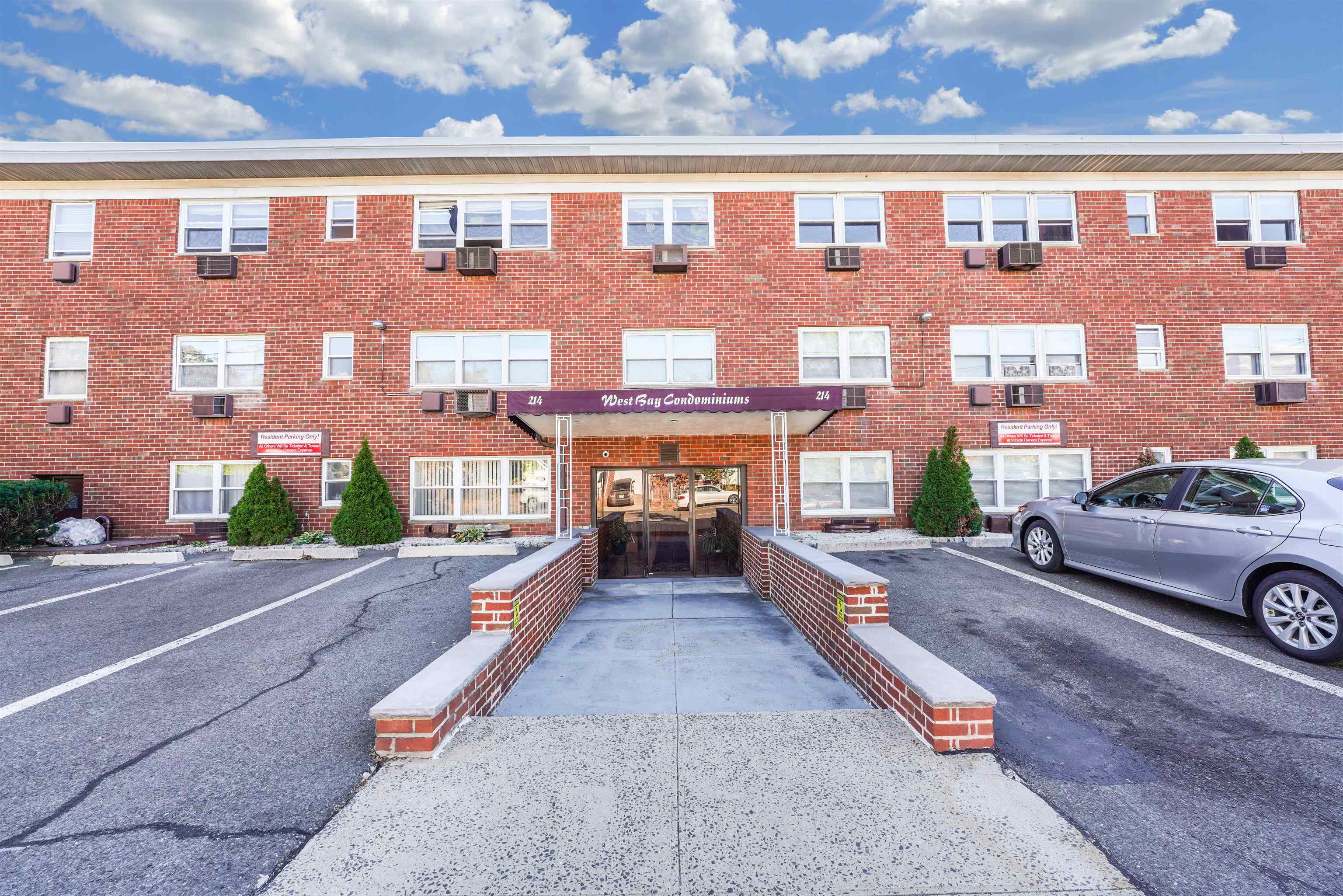 214 Avenue a a7 — photo