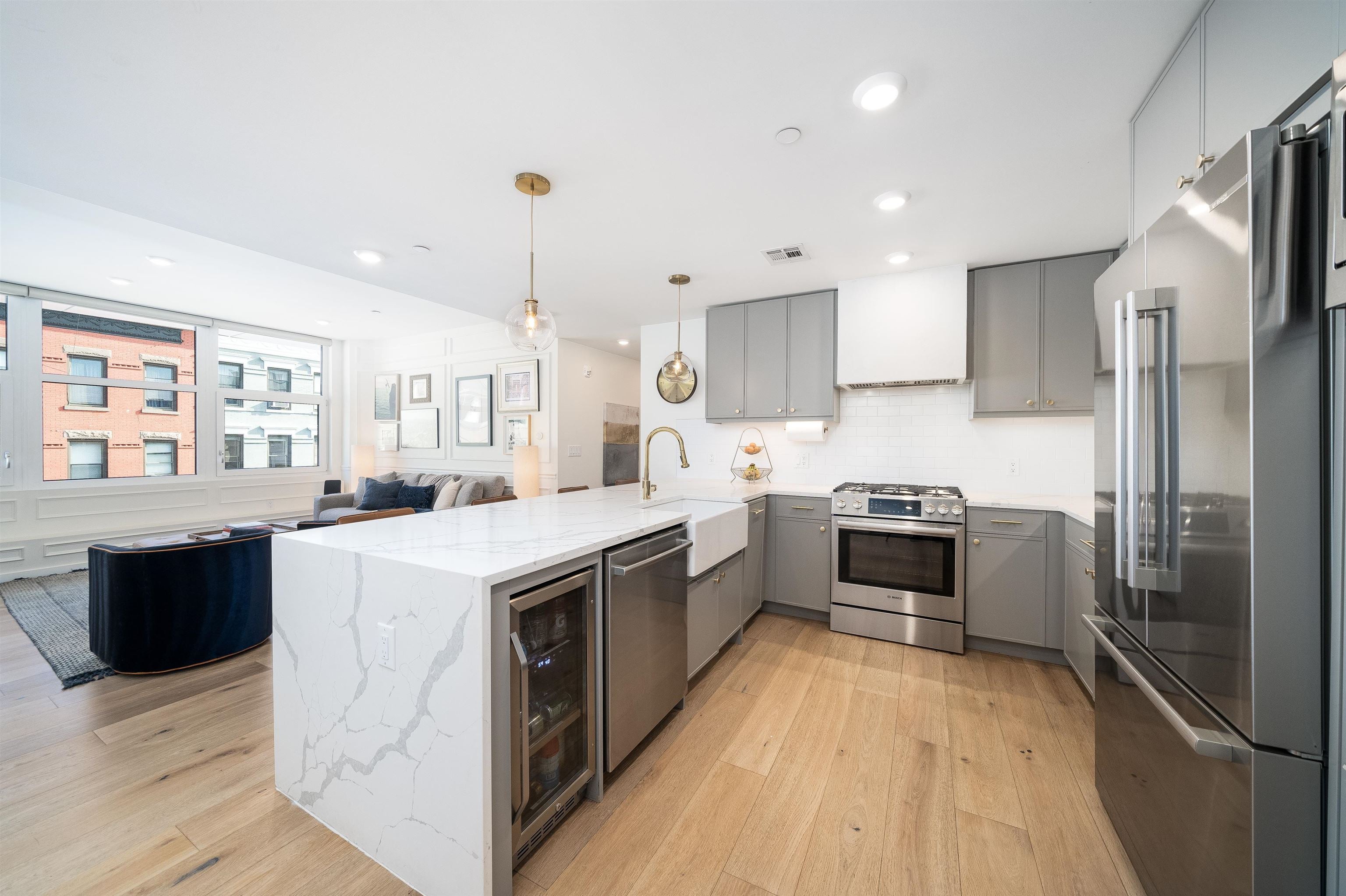 830 Park Ave 501 — photo