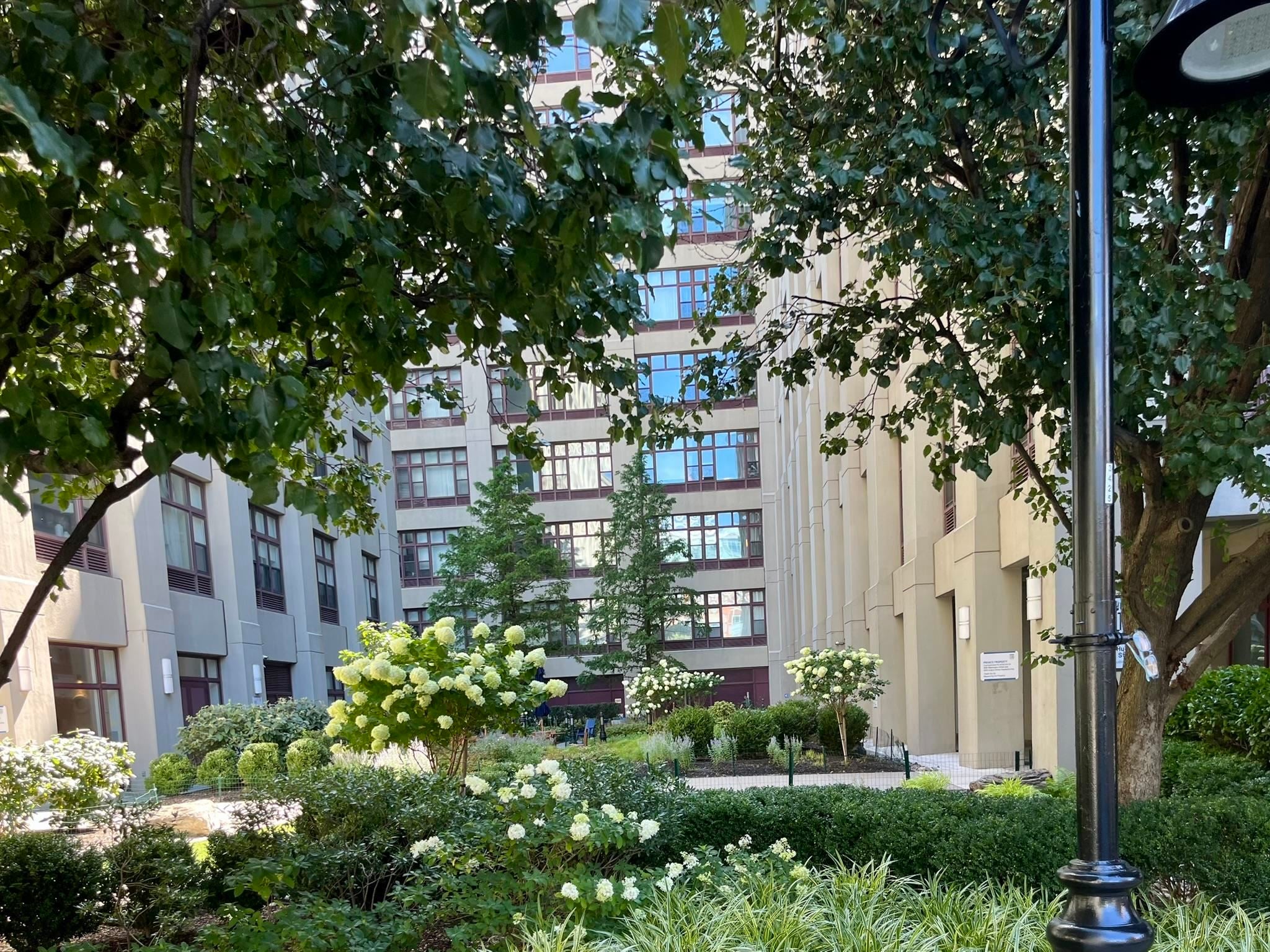 1500 Hudson St 4R — photo