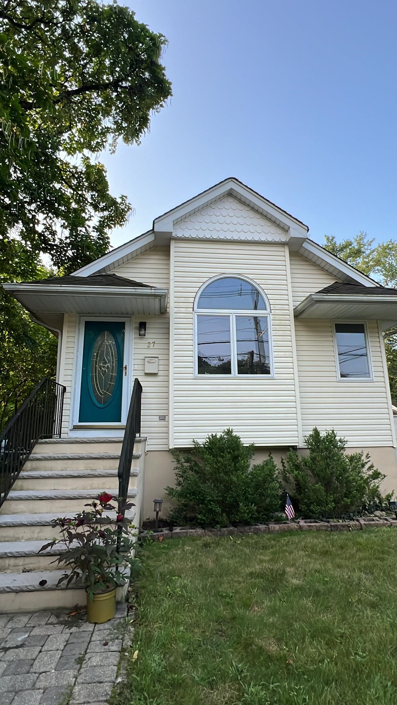 27 Glendale Dr — photo
