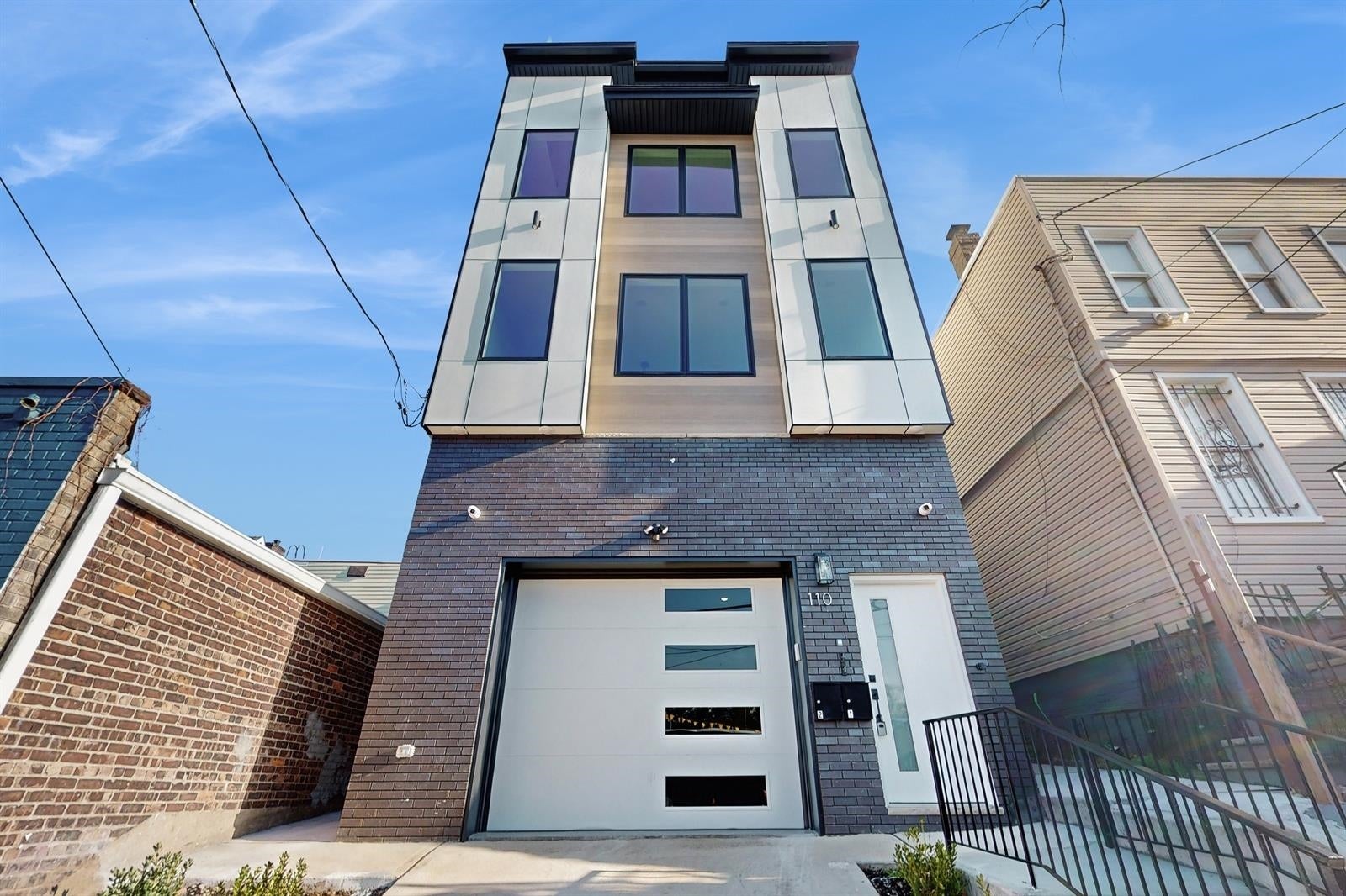 110 Pamrapo Ave 2 — photo