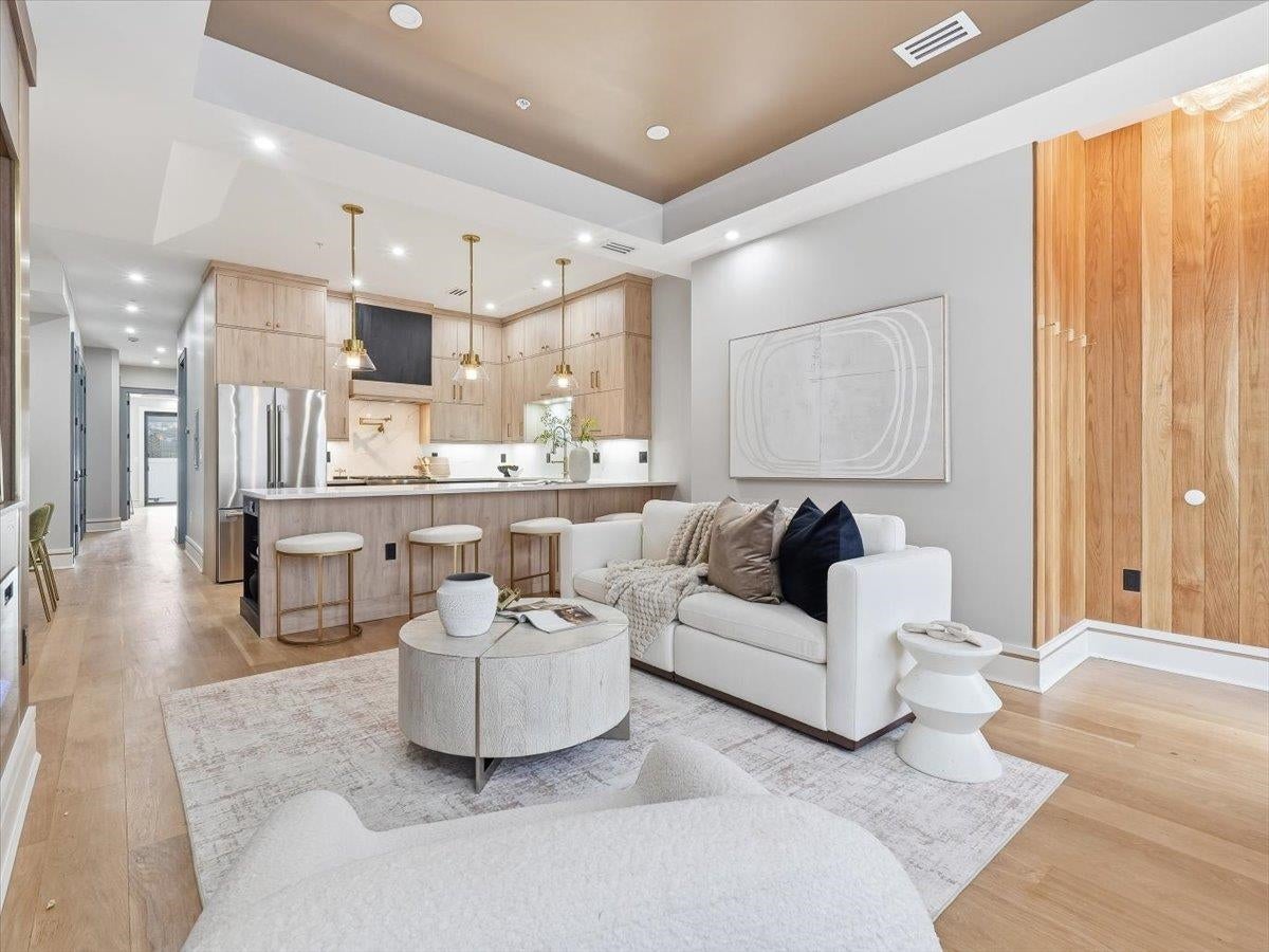 134 Hancock Ave 101 — photo