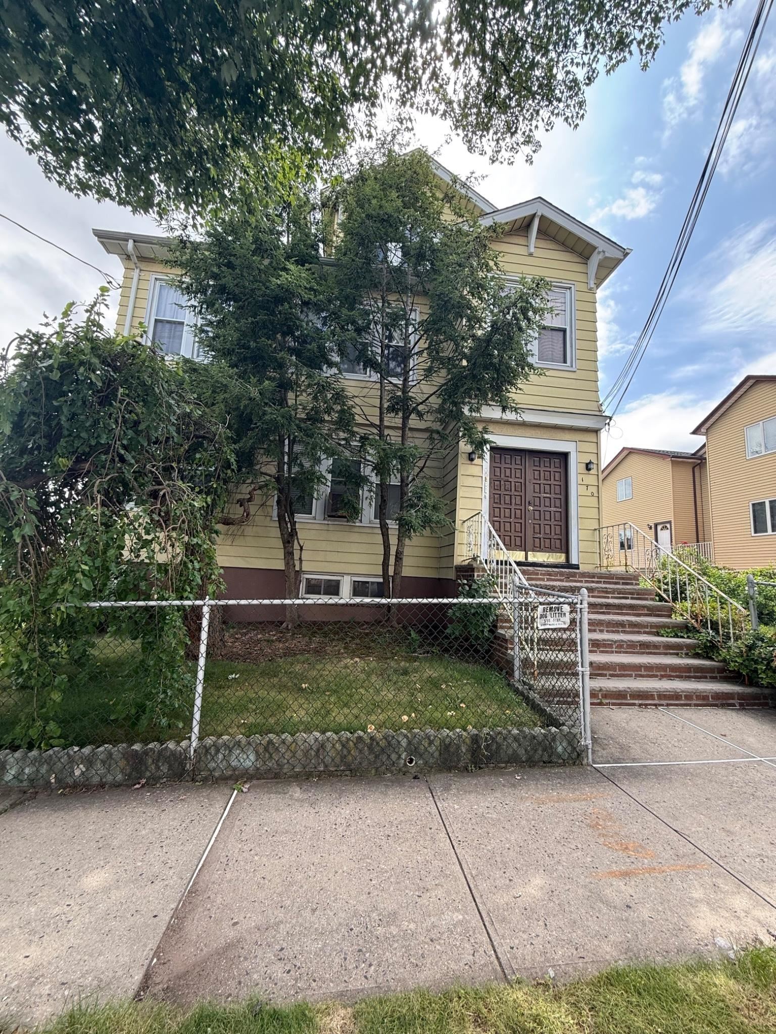 170 Laurel Ave 3 — photo