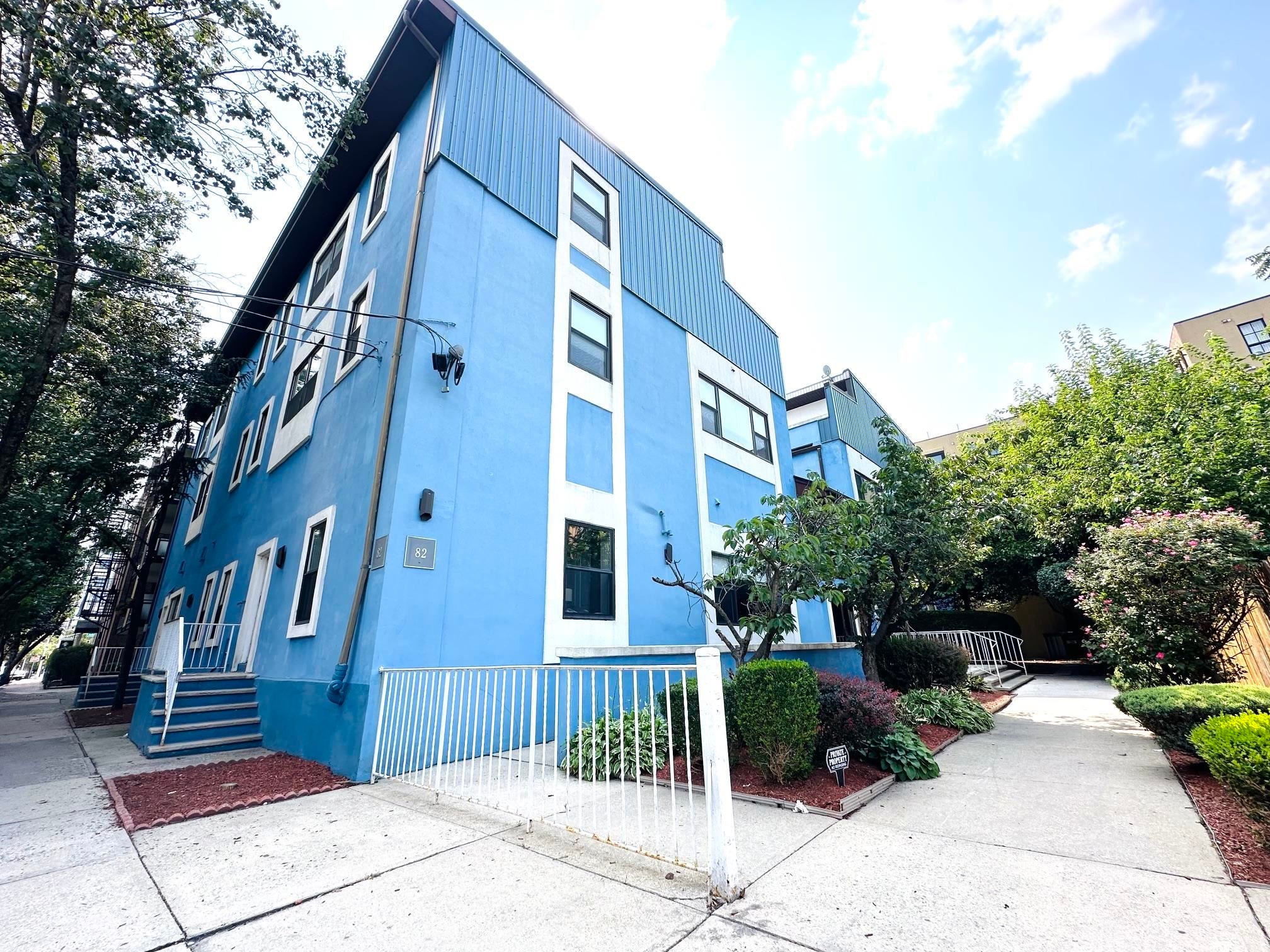 82 Jackson St a6 — photo