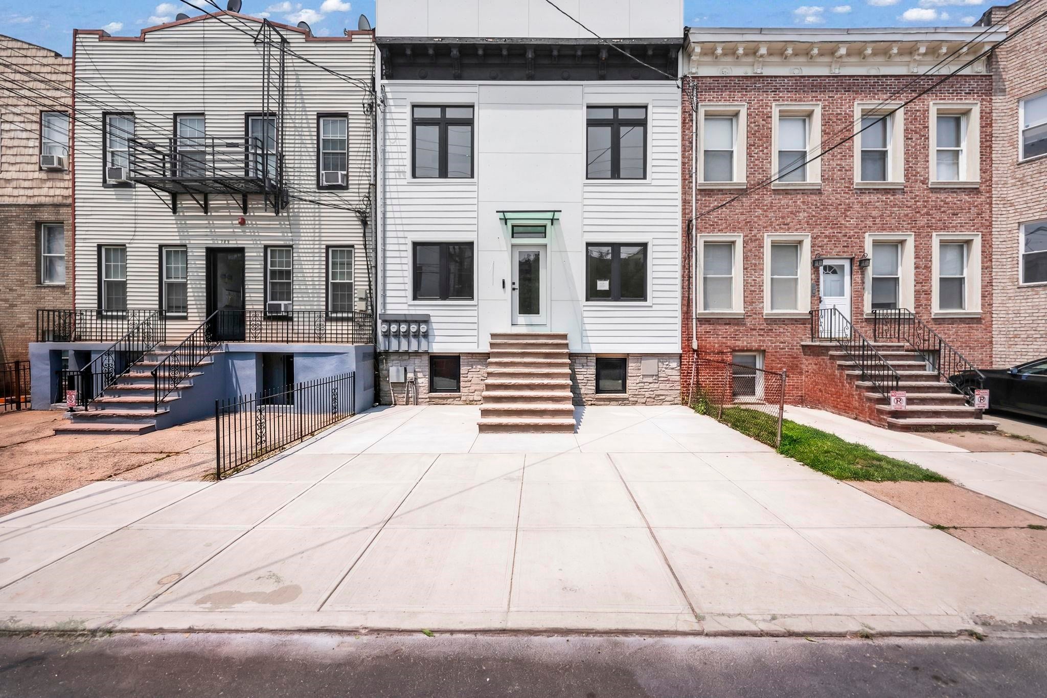 291 New York Ave 4 — photo