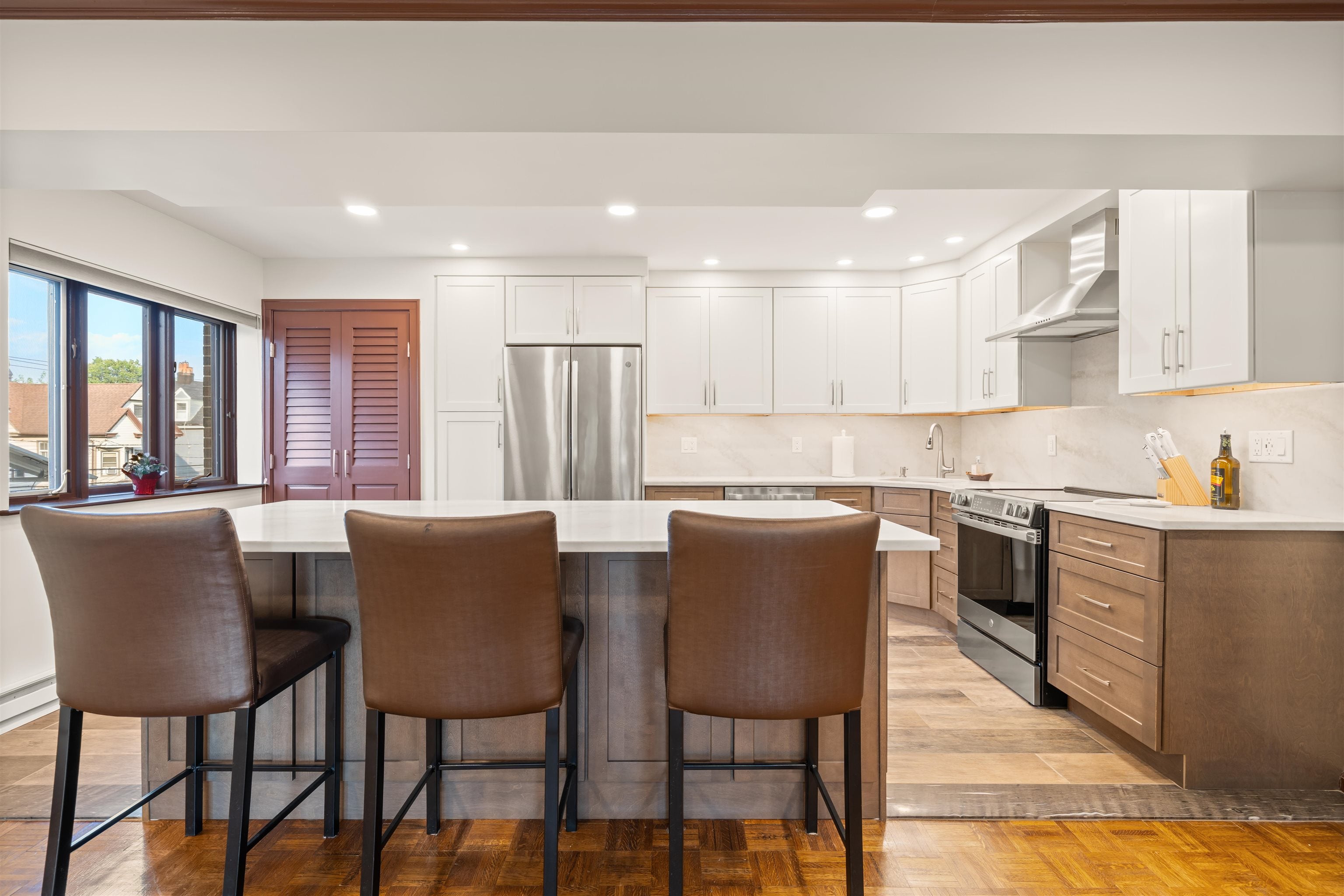 876 John F Kennedy Blvd 3B — photo