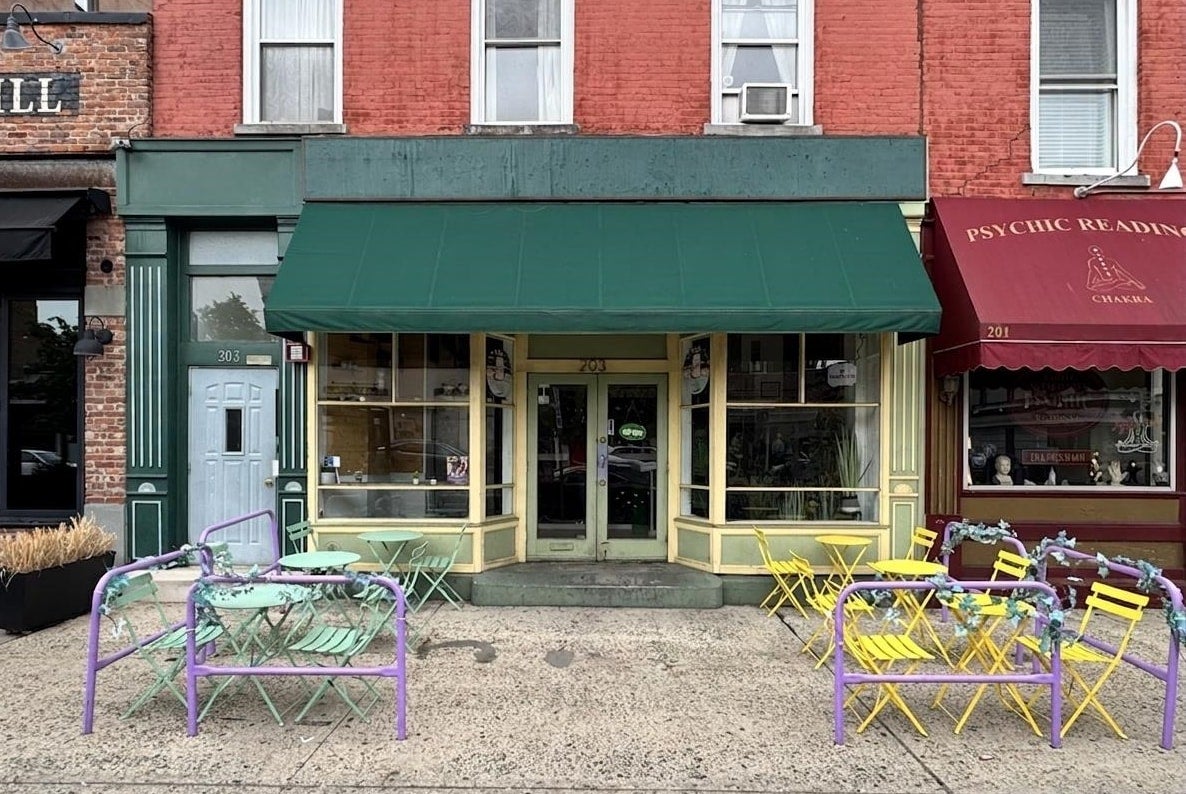 203 Washington St — photo