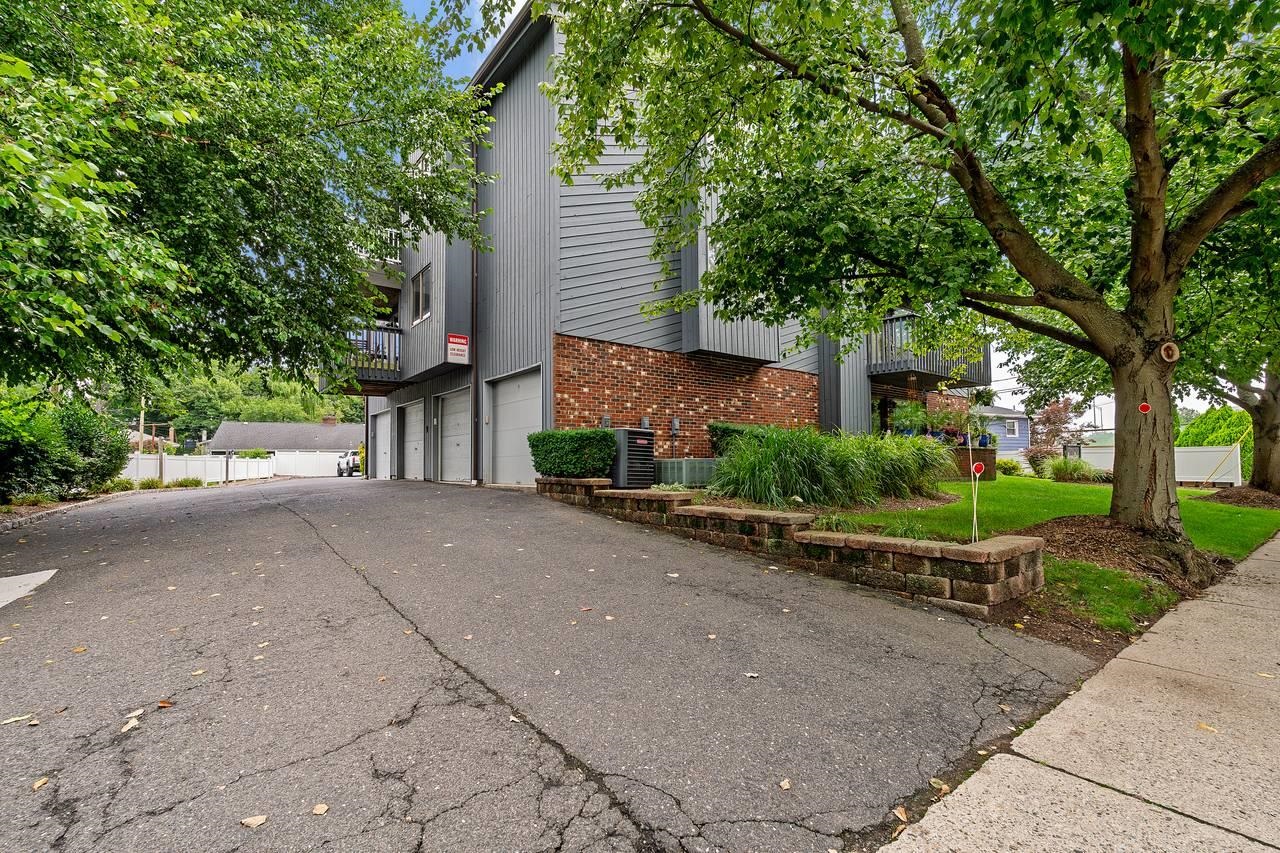 555 Riverside Avenue #12, Rutherford, NJ 07070 — photo 2