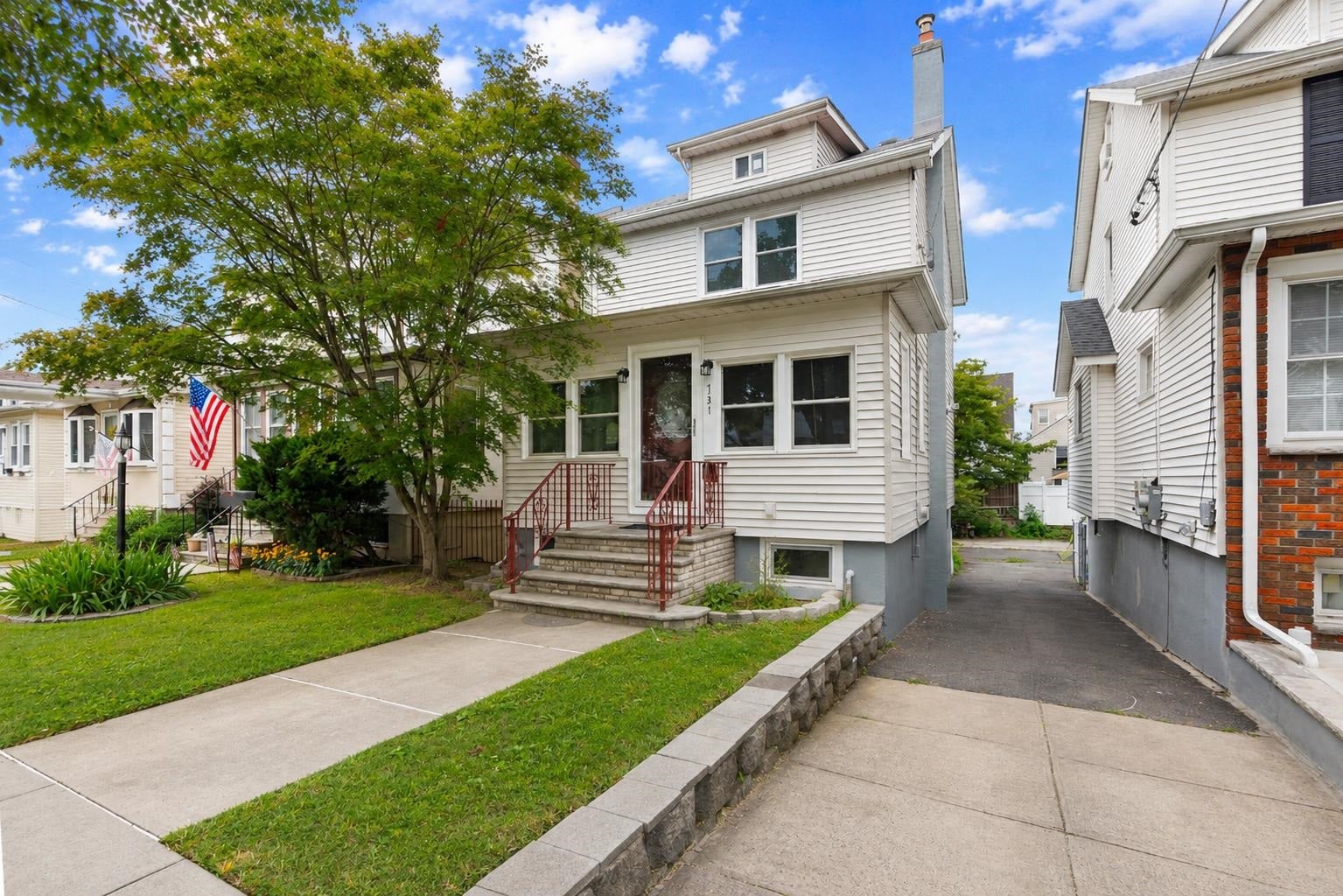 731 Humboldt St — photo