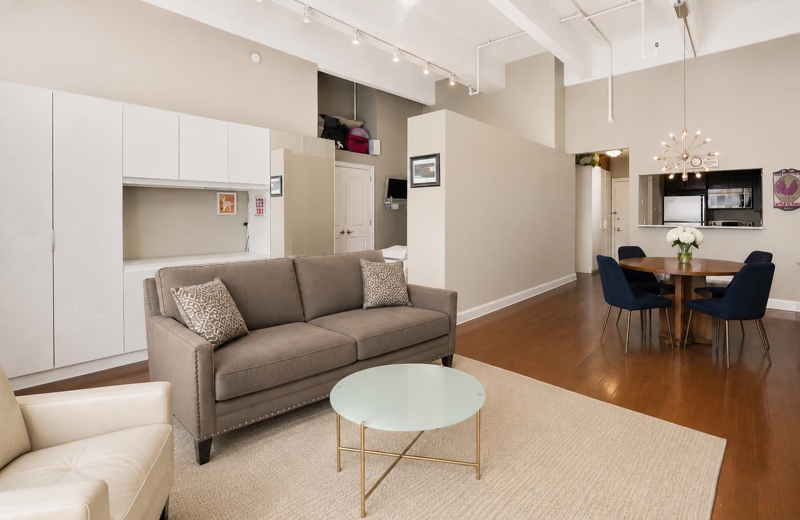 1500 Washington St 10T — photo