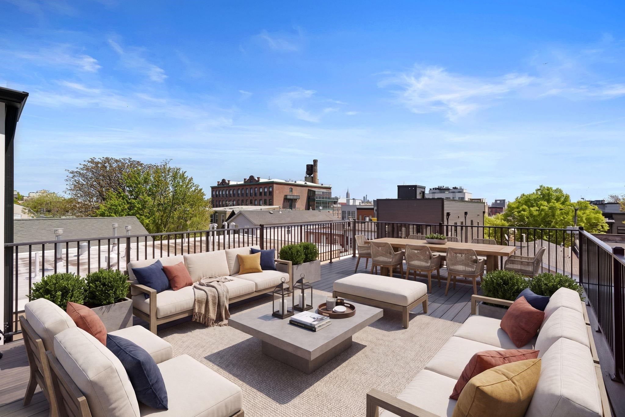 52 Sherman Ave 3 — photo