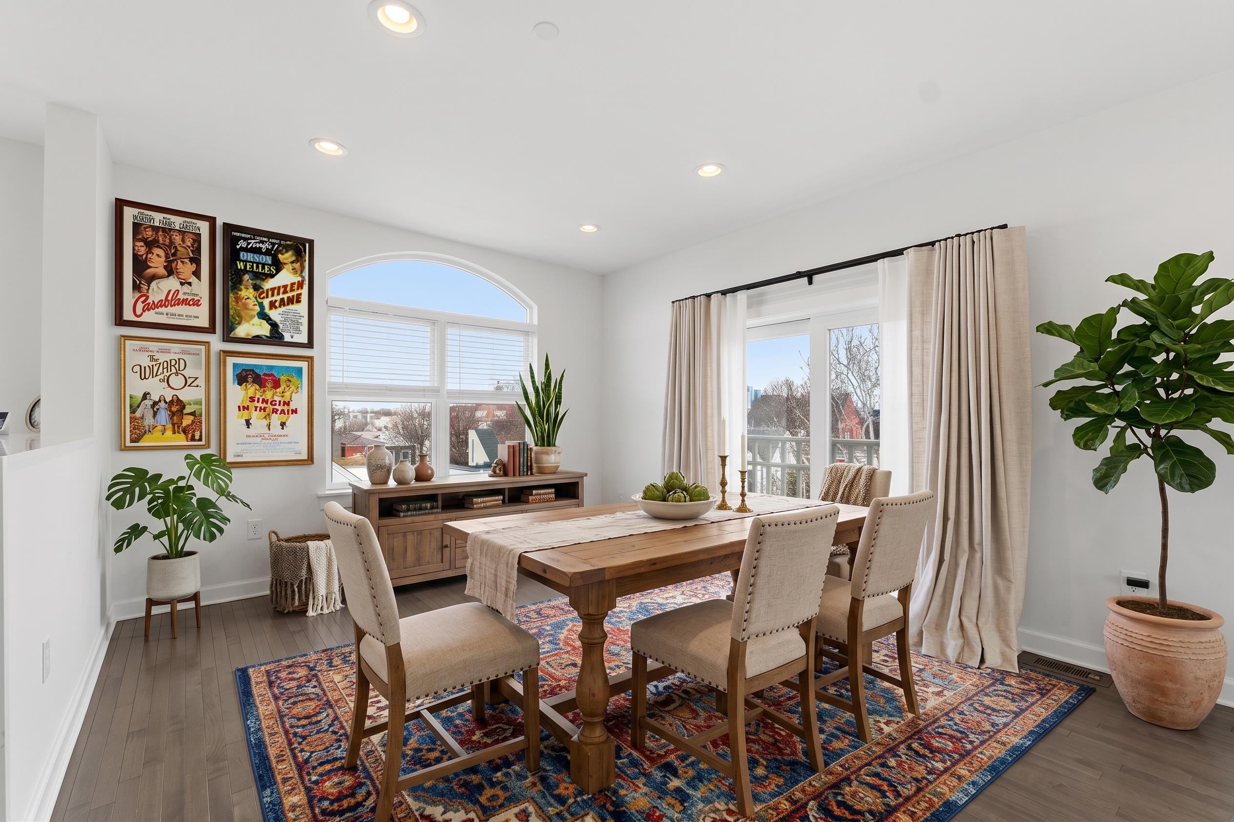 974 Summit Ave 406 — photo