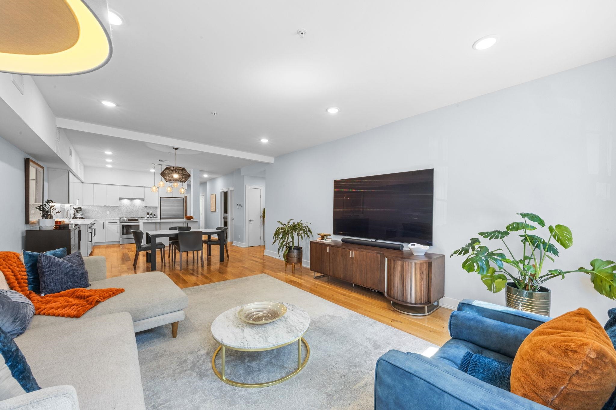 208 York Street — photo