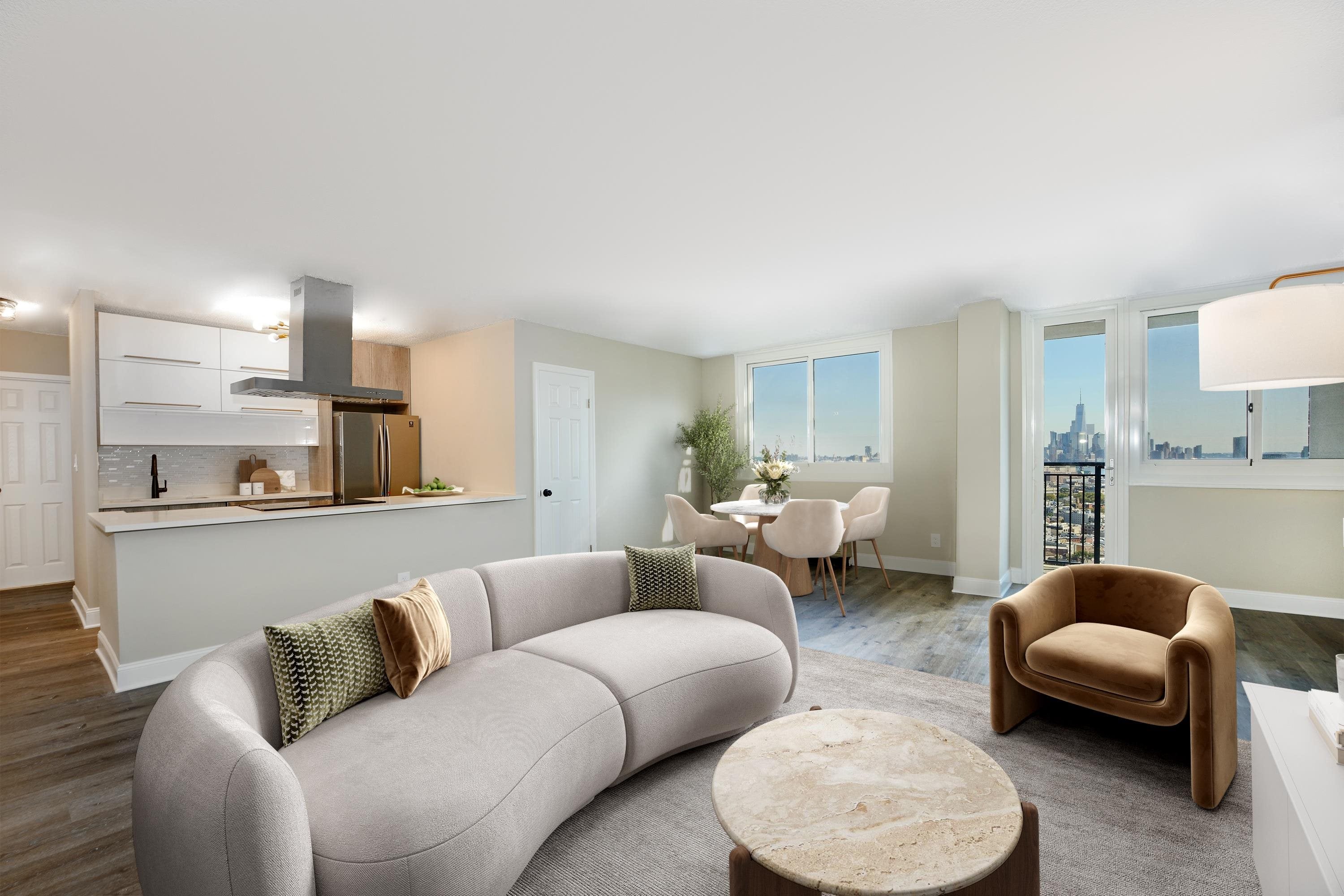 100 Manhattan Ave 2107 — photo