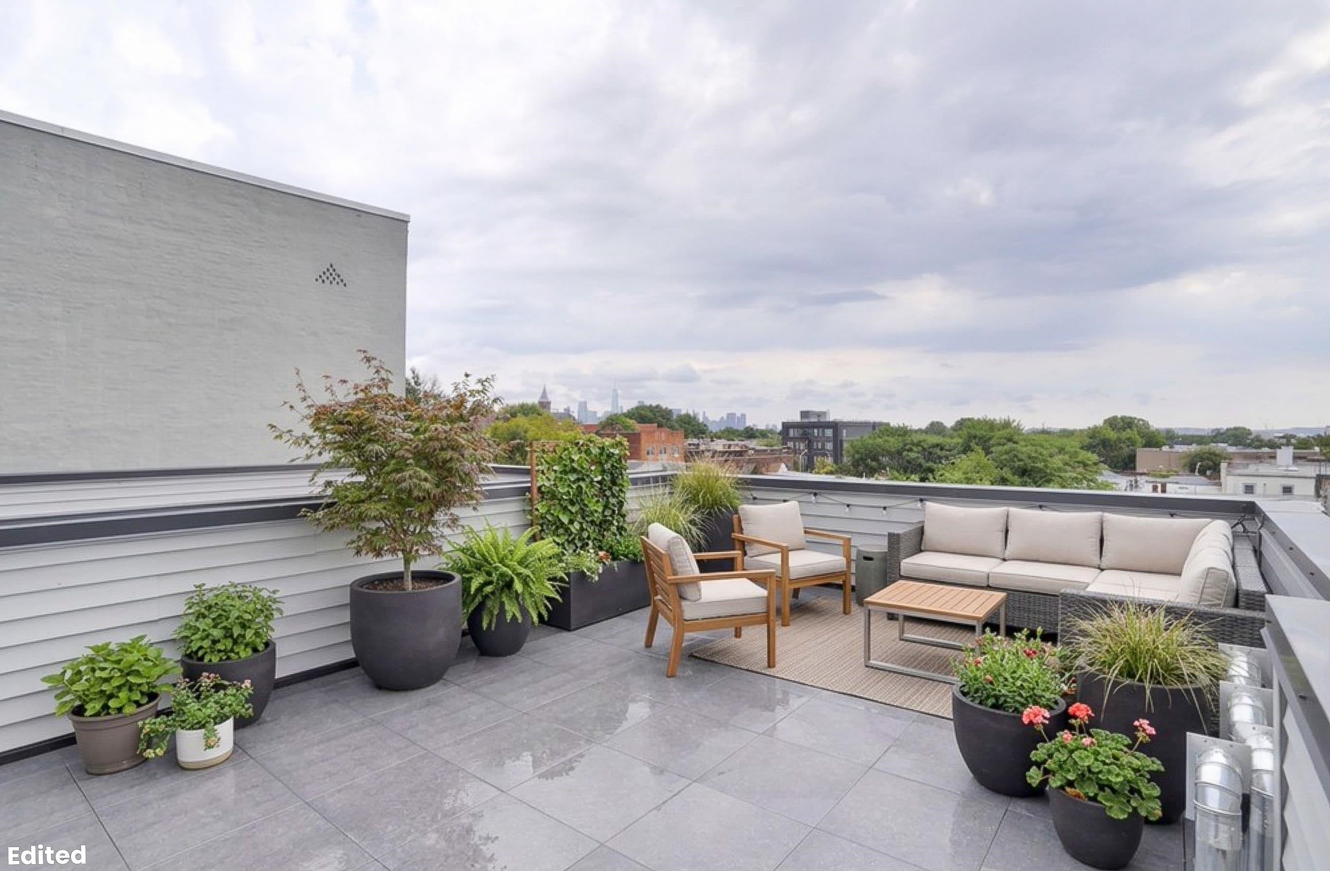 88 Bergen Ave 4 — photo
