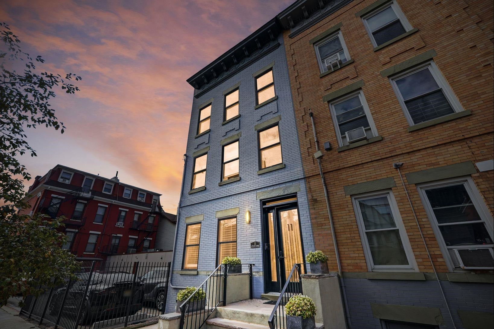 11 Jefferson Ave 1 — photo