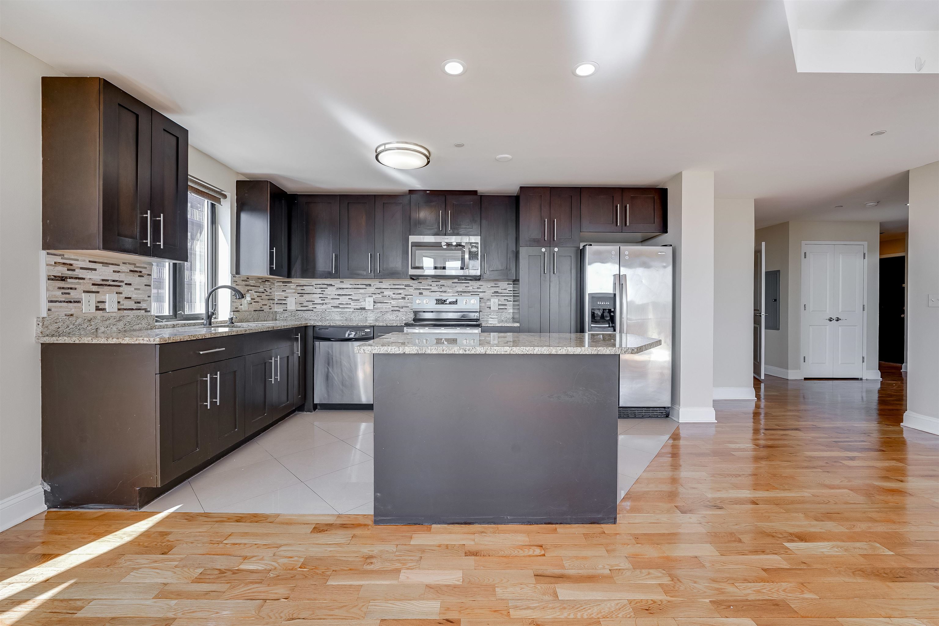 29 1st Street #702, Hackensack, NJ 07601 — photo 3