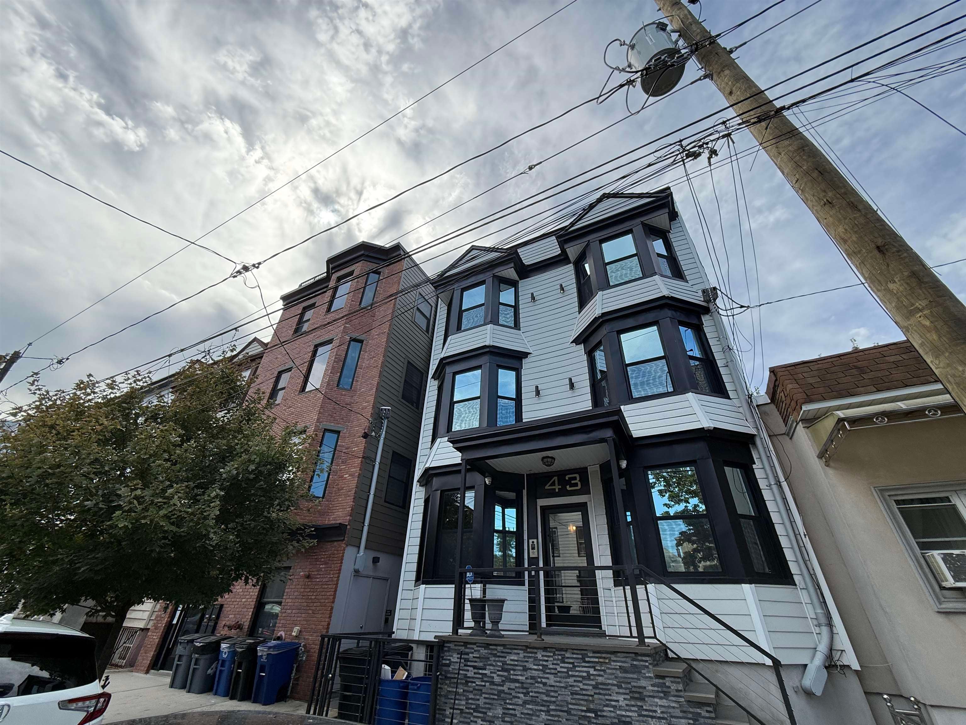 43 Thorne St 3L — photo