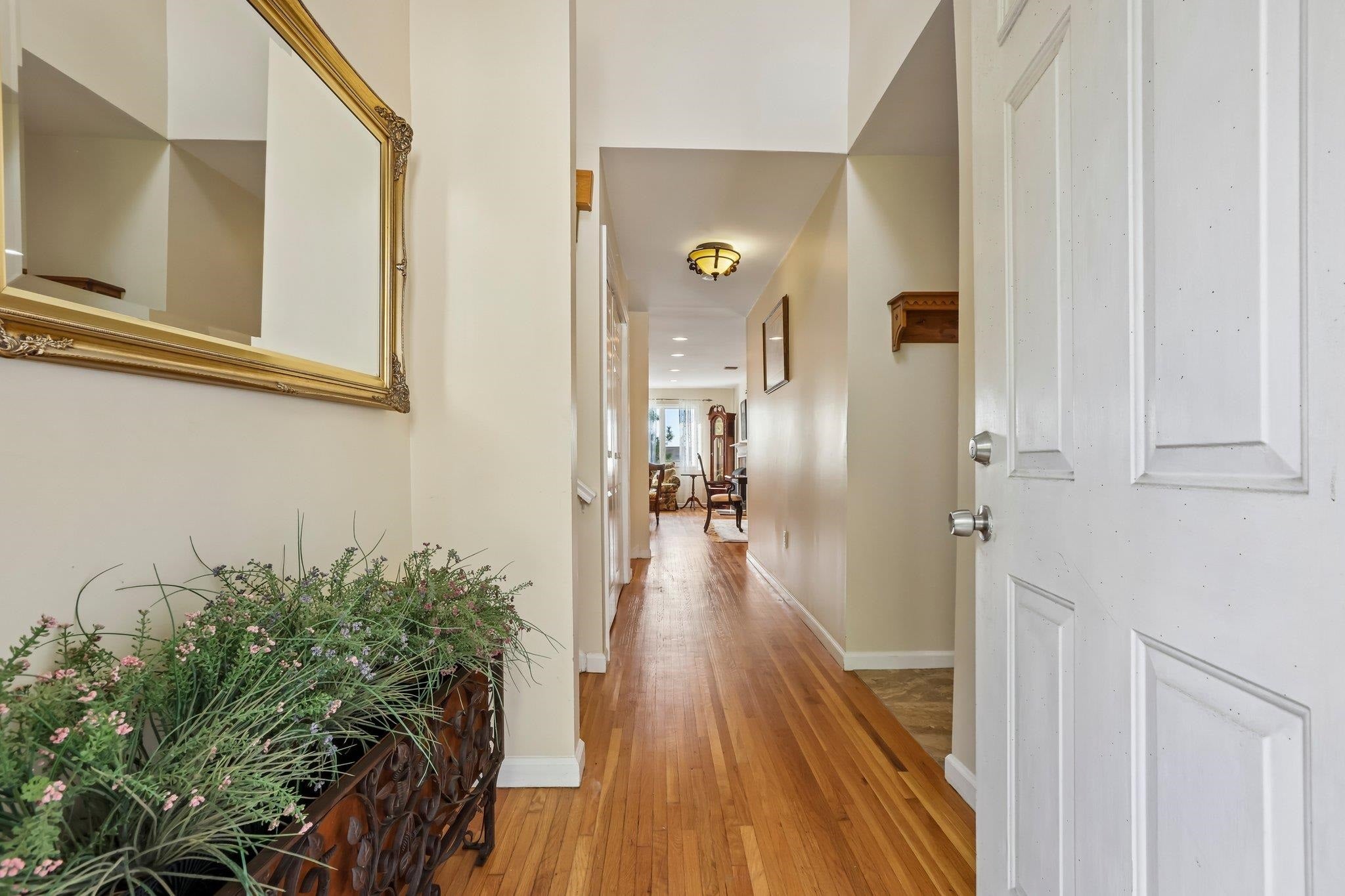 411 Heights Dr — photo