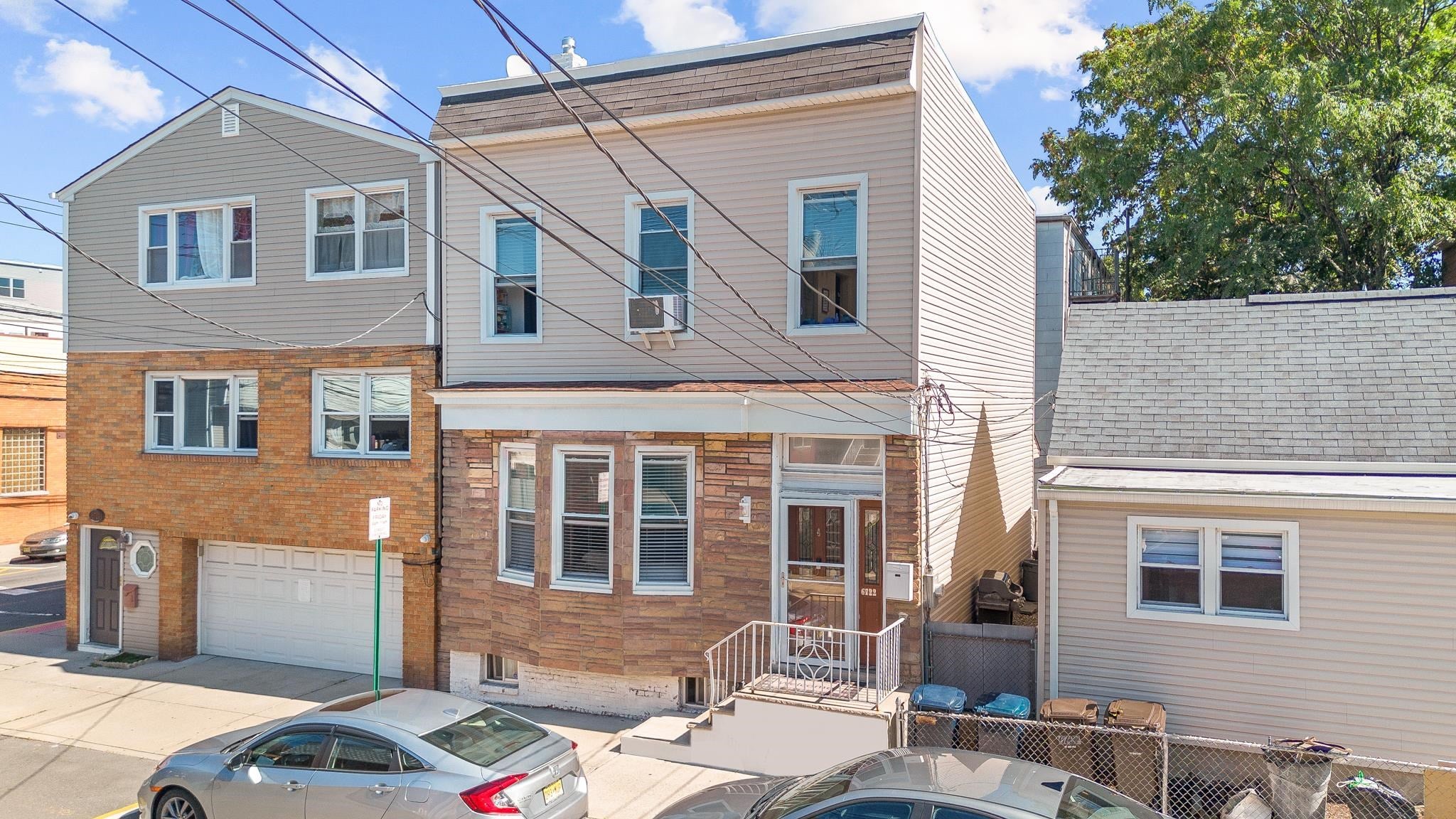 6722 Jackson St — photo