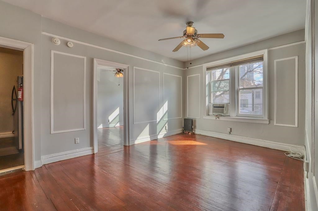 57 Corbin Ave 21 — photo