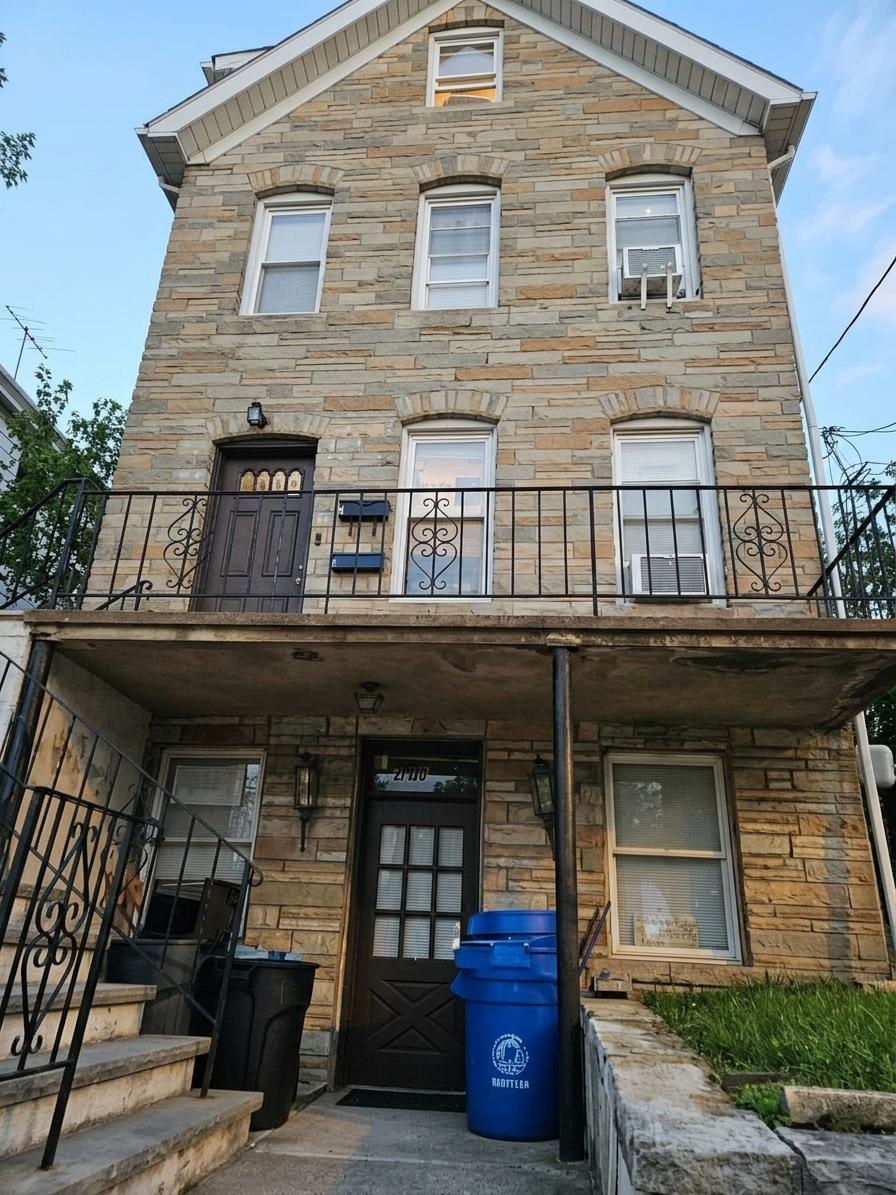 435 Washington Street — photo