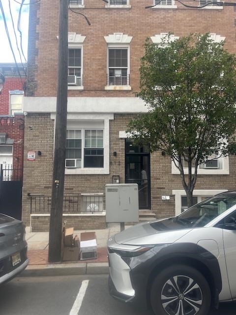 812 22nd Street — photo