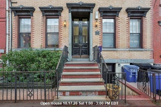 919 Park Avenue — photo