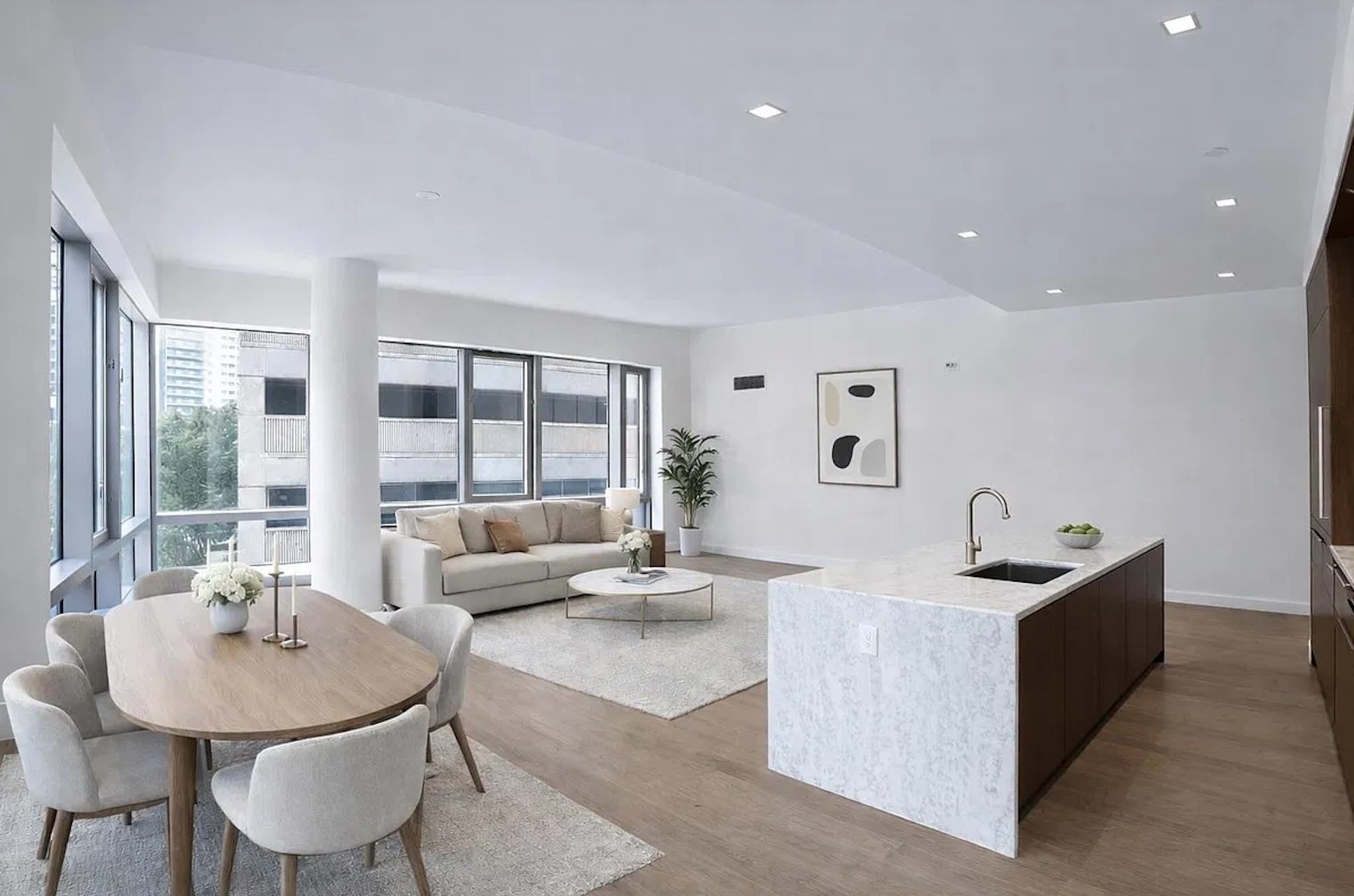 75 Park Lane South — photo
