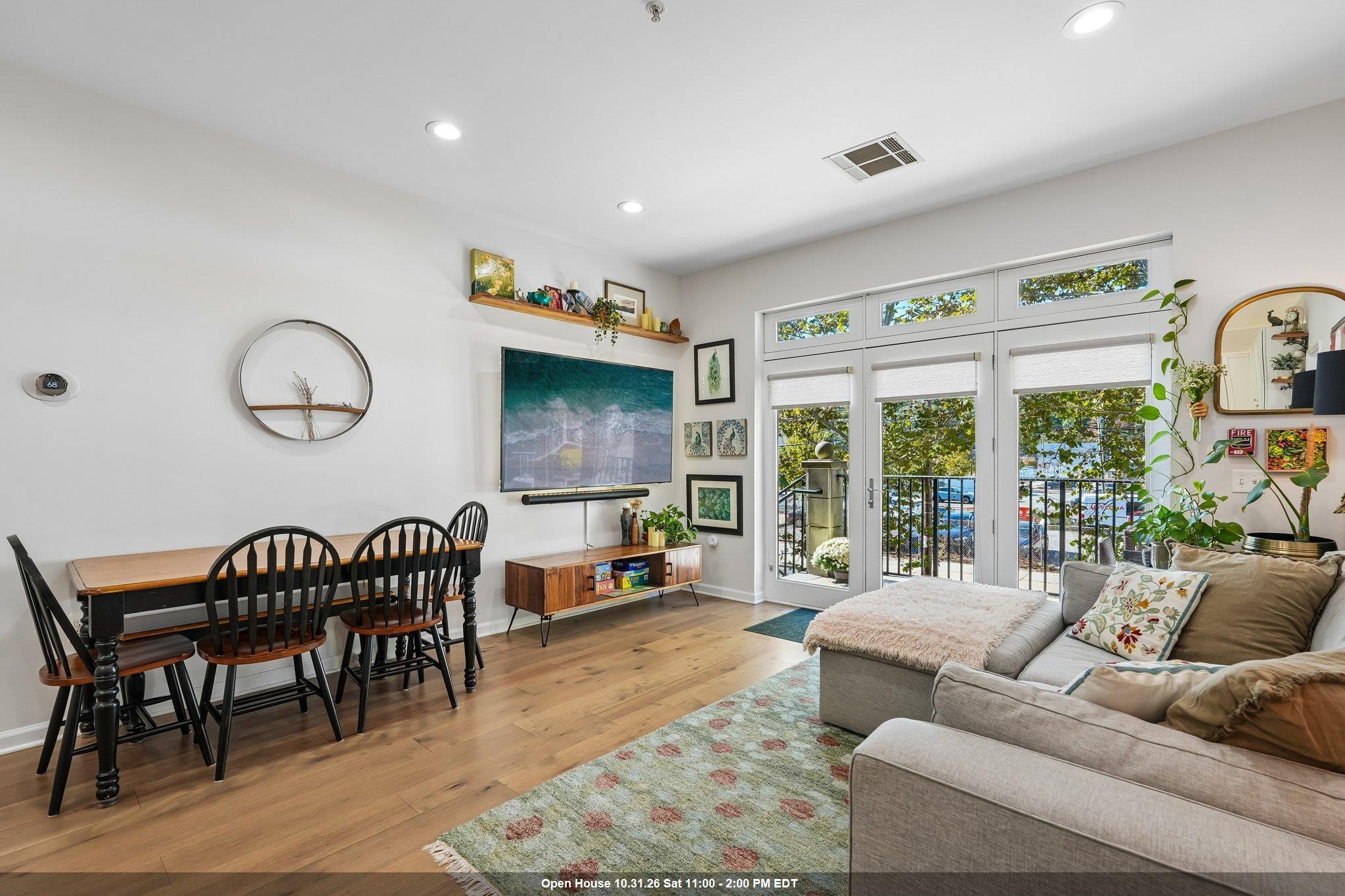 1301 Adams Street — photo