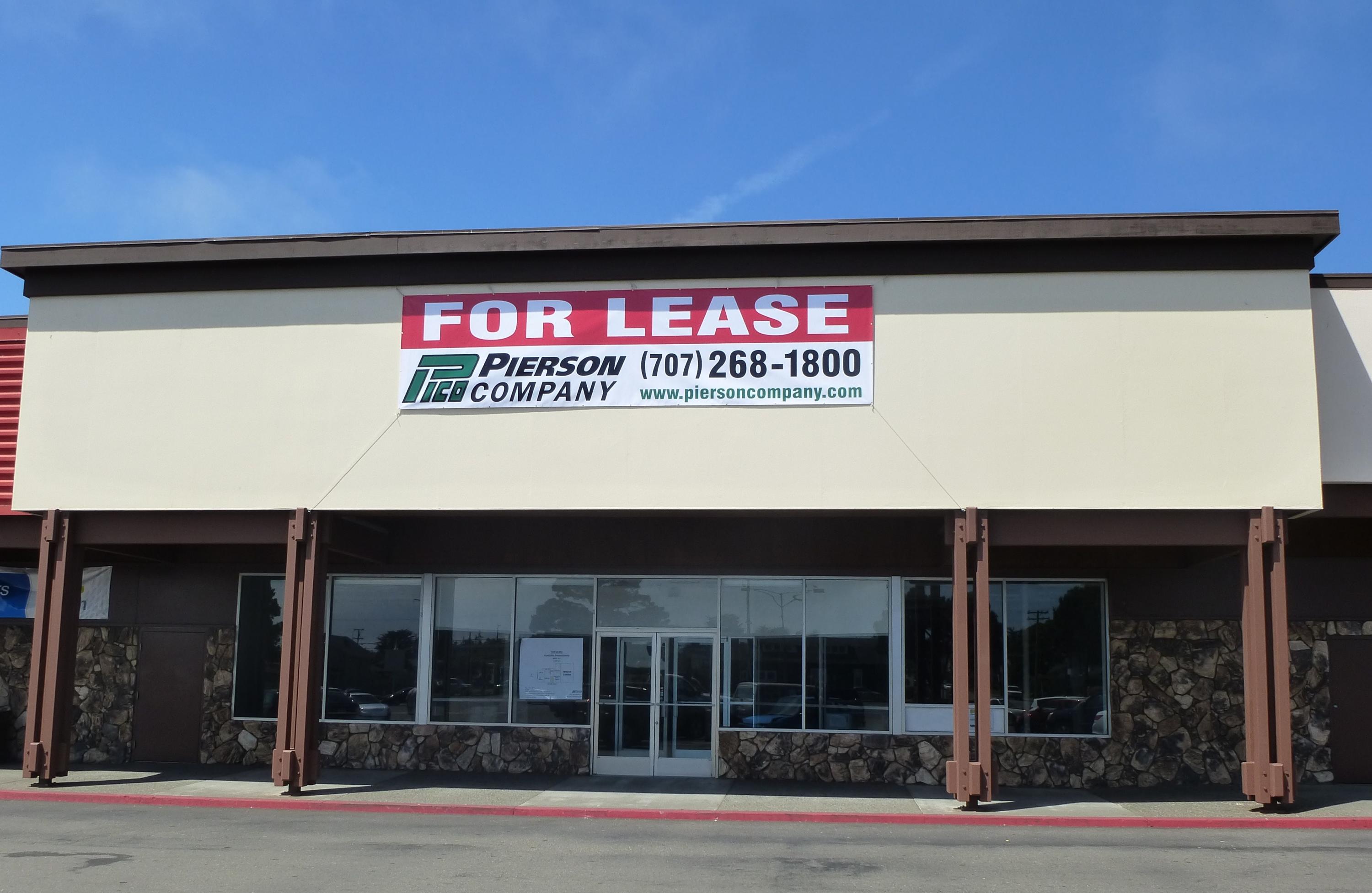 800 W Harris Street — photo