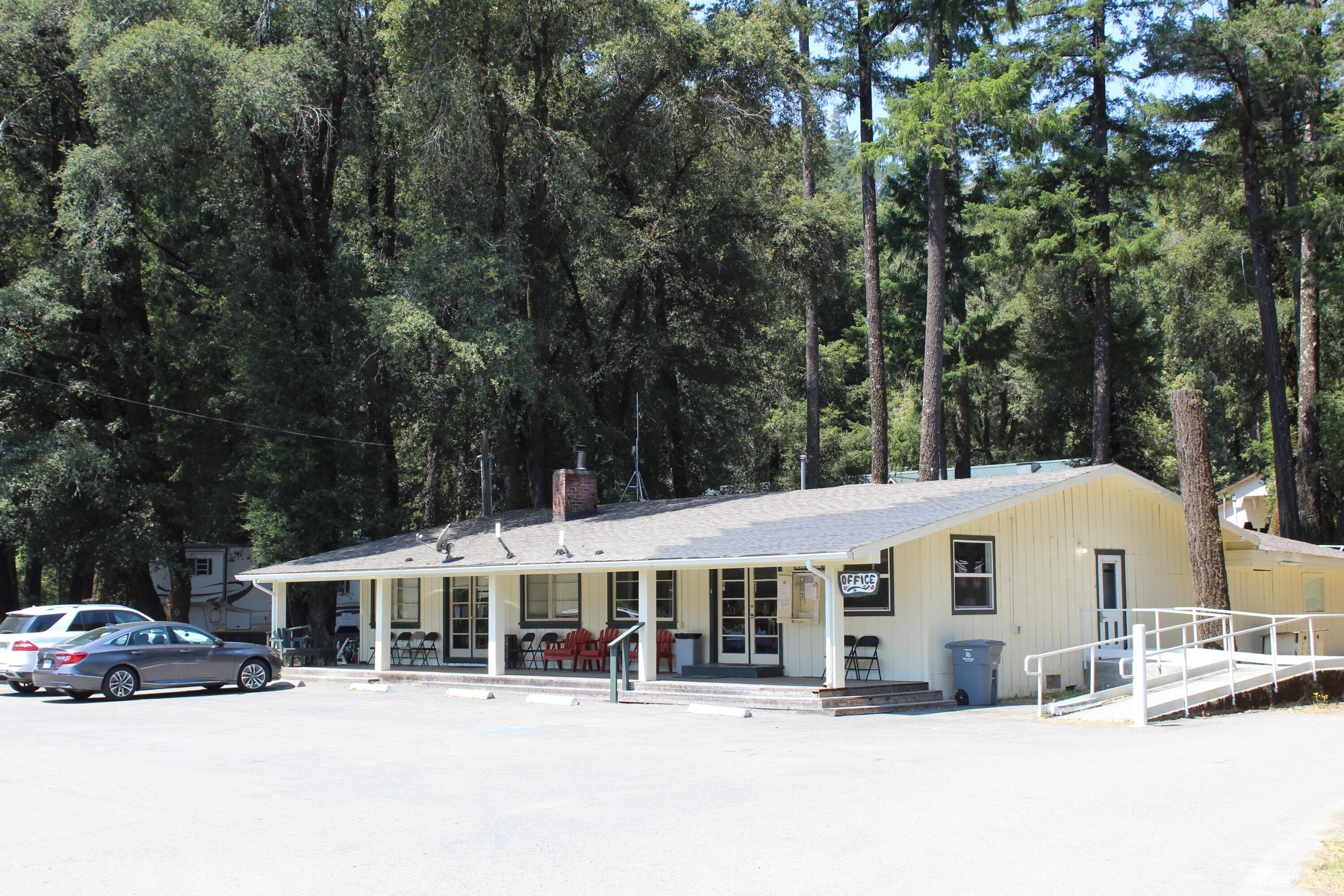 750 US-101 — photo