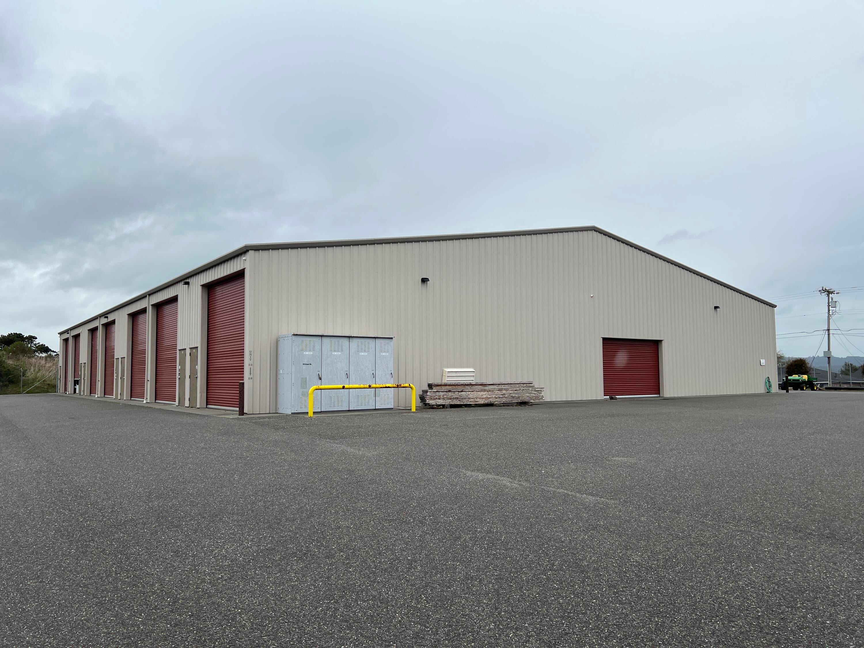 100 Airport Road — photo