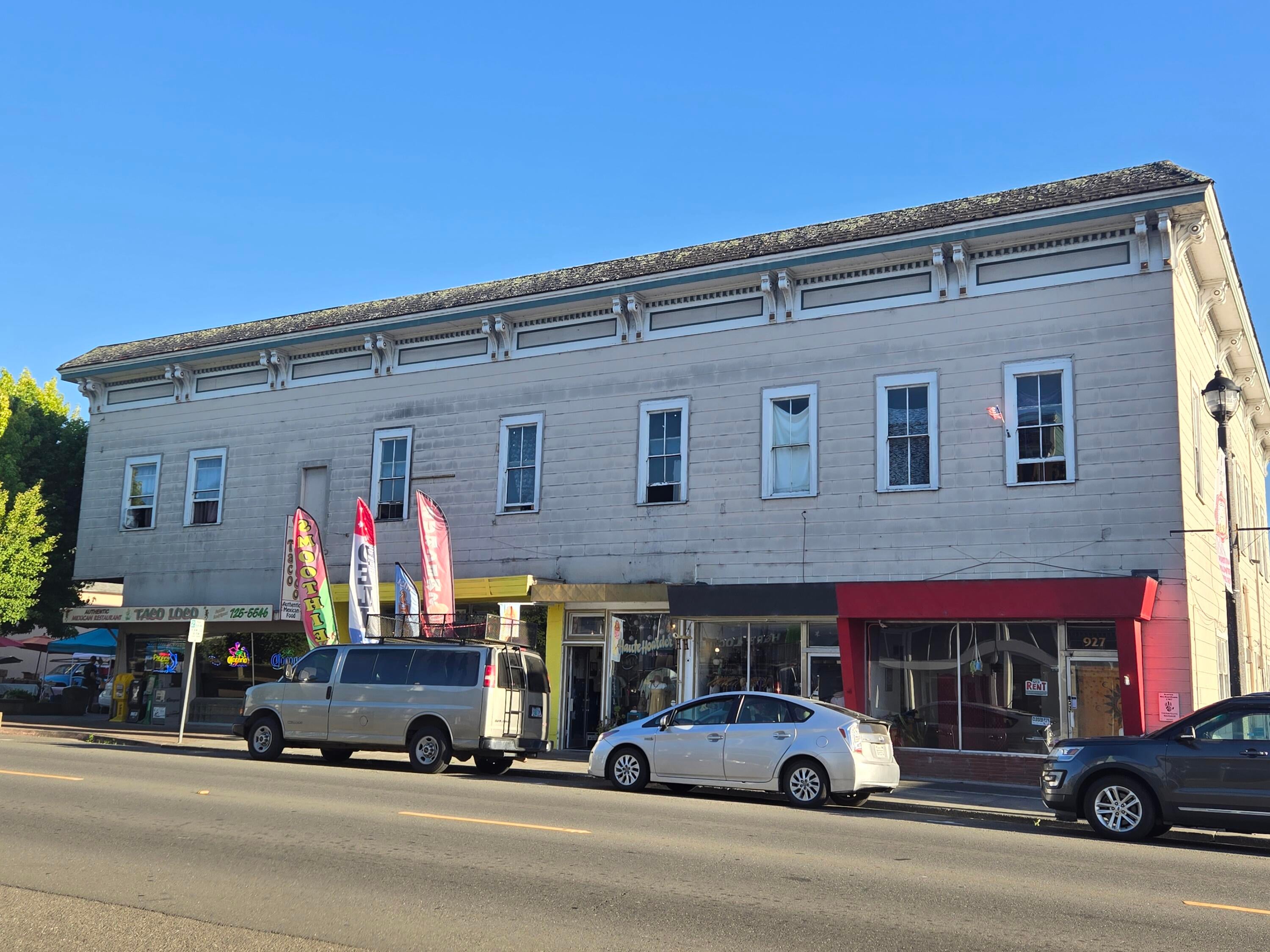 931 Main Street — photo