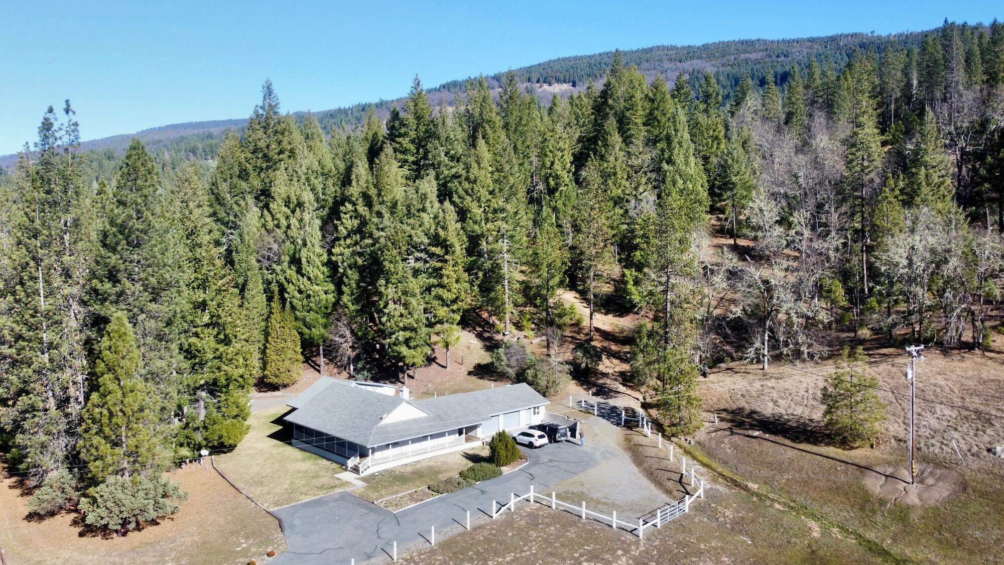 1171 Mad River Road — photo