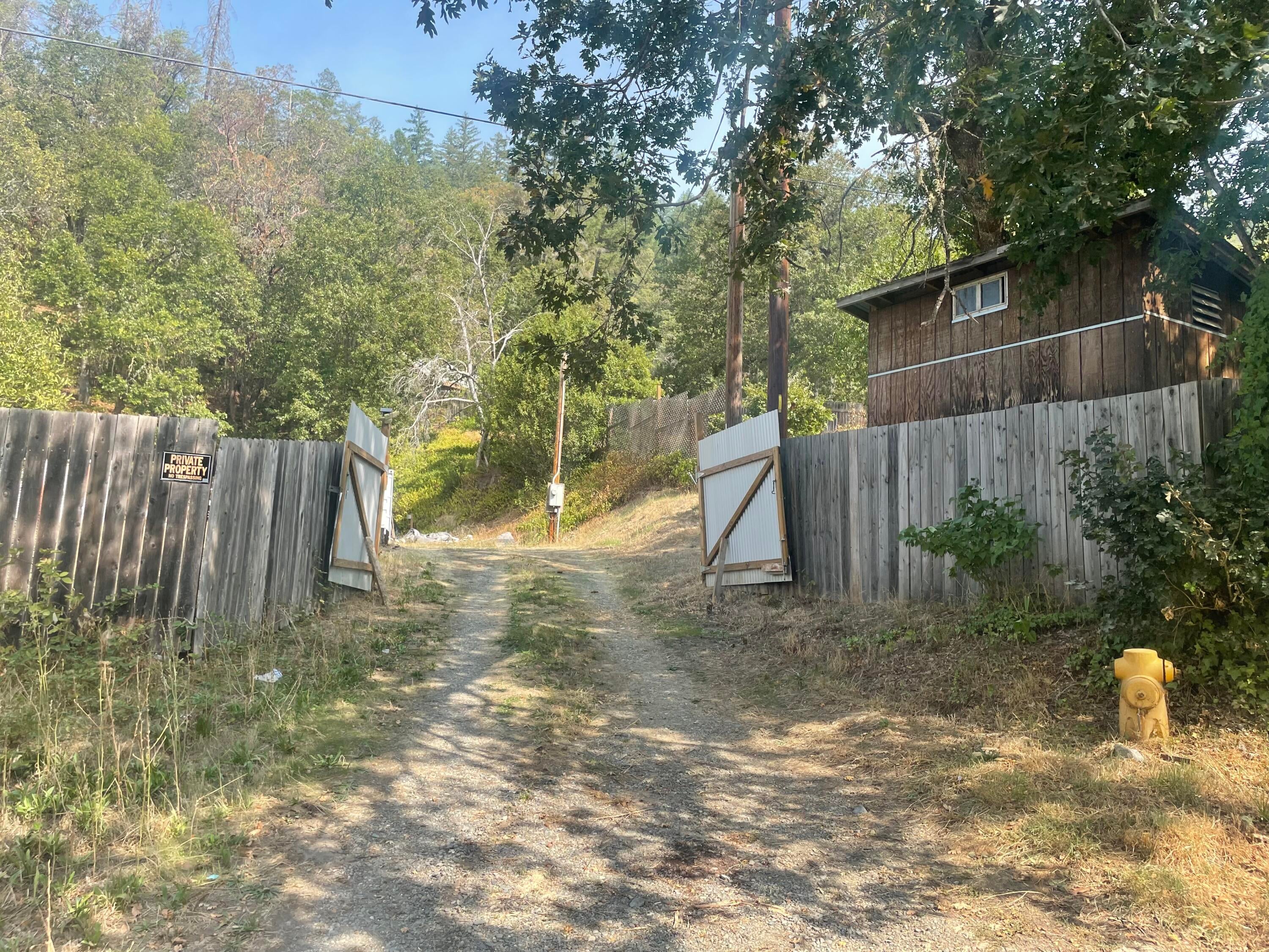 111 E Perch Creek Road — photo