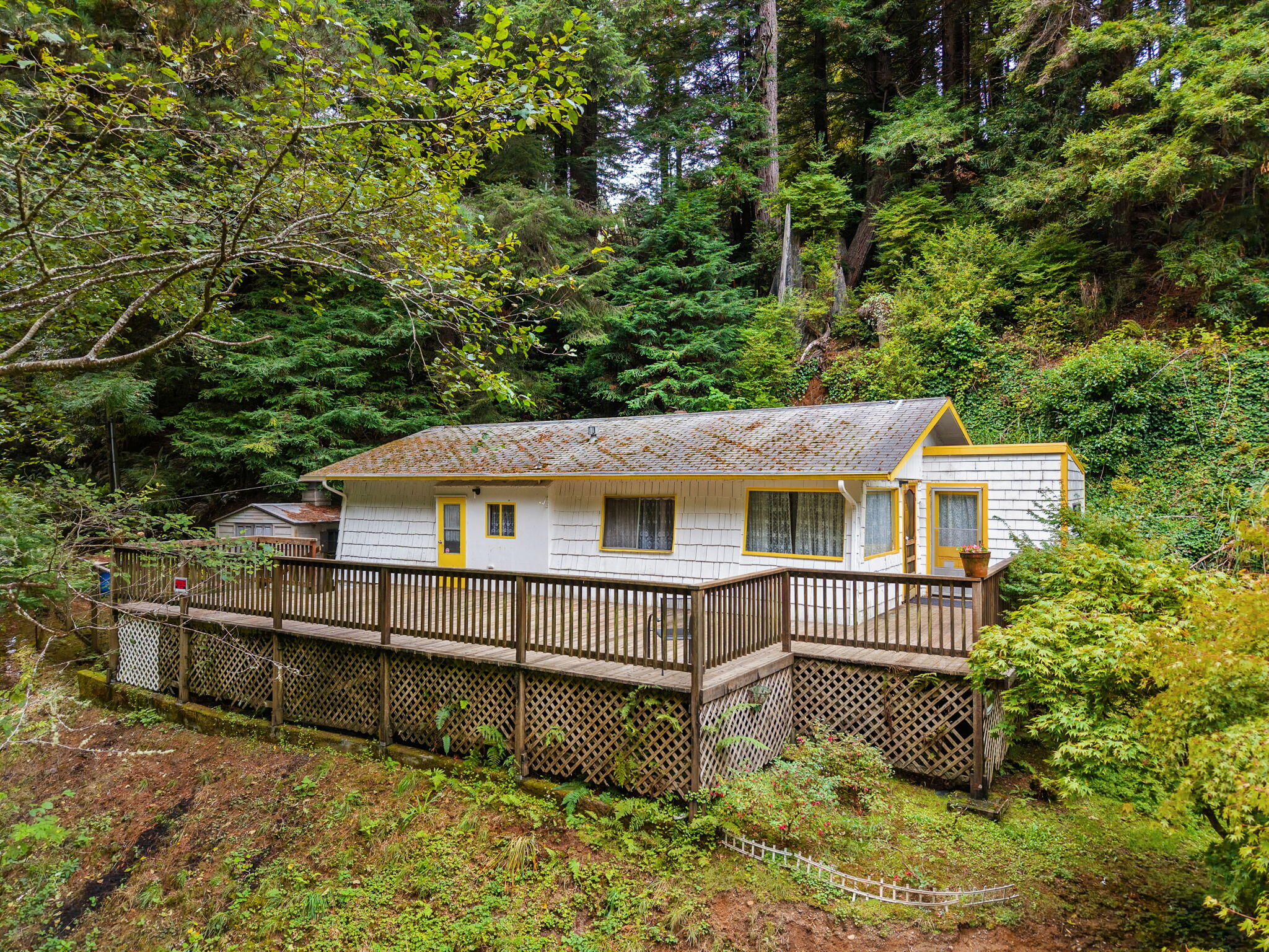 7382 Berta Road — photo