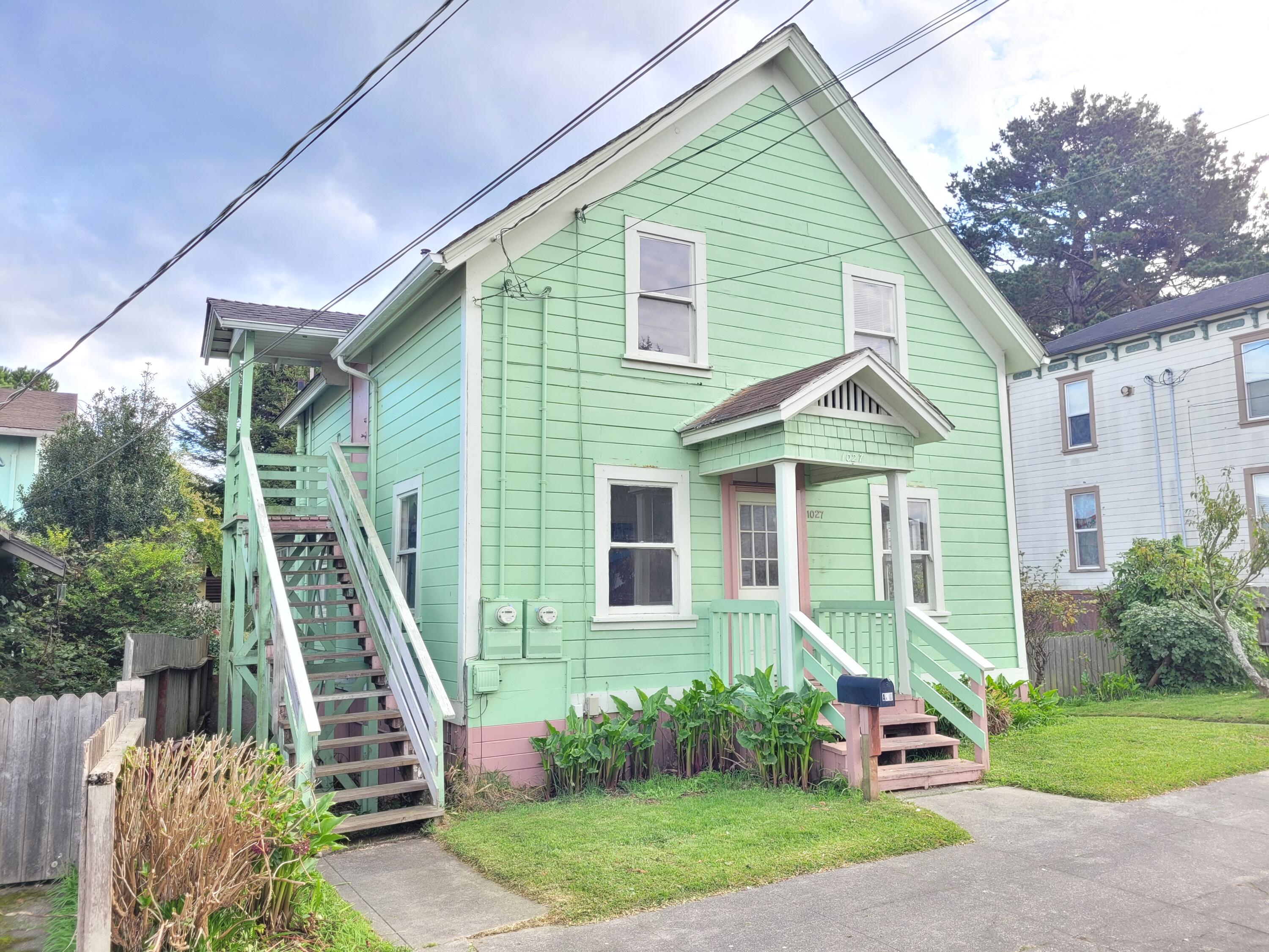 1027 D Street — photo