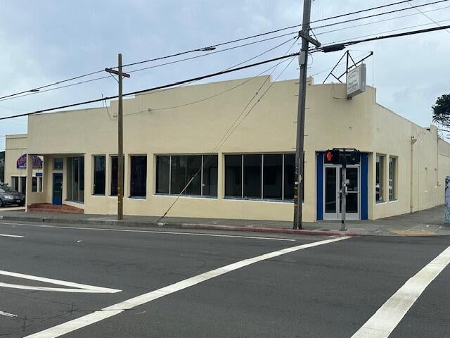 400 W Harris Street — photo