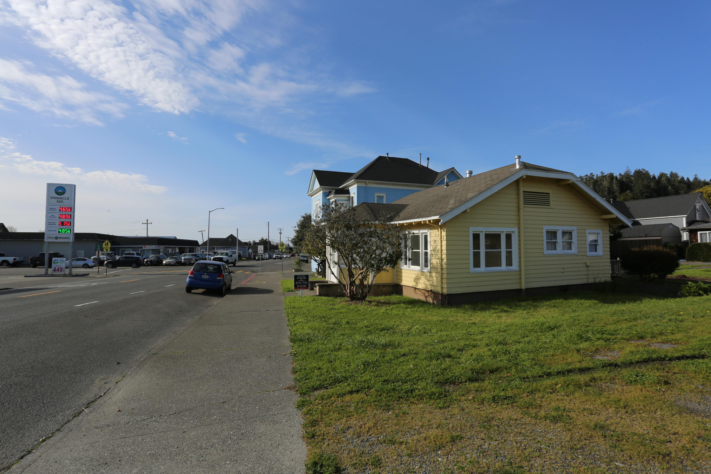 820 Main Street — photo