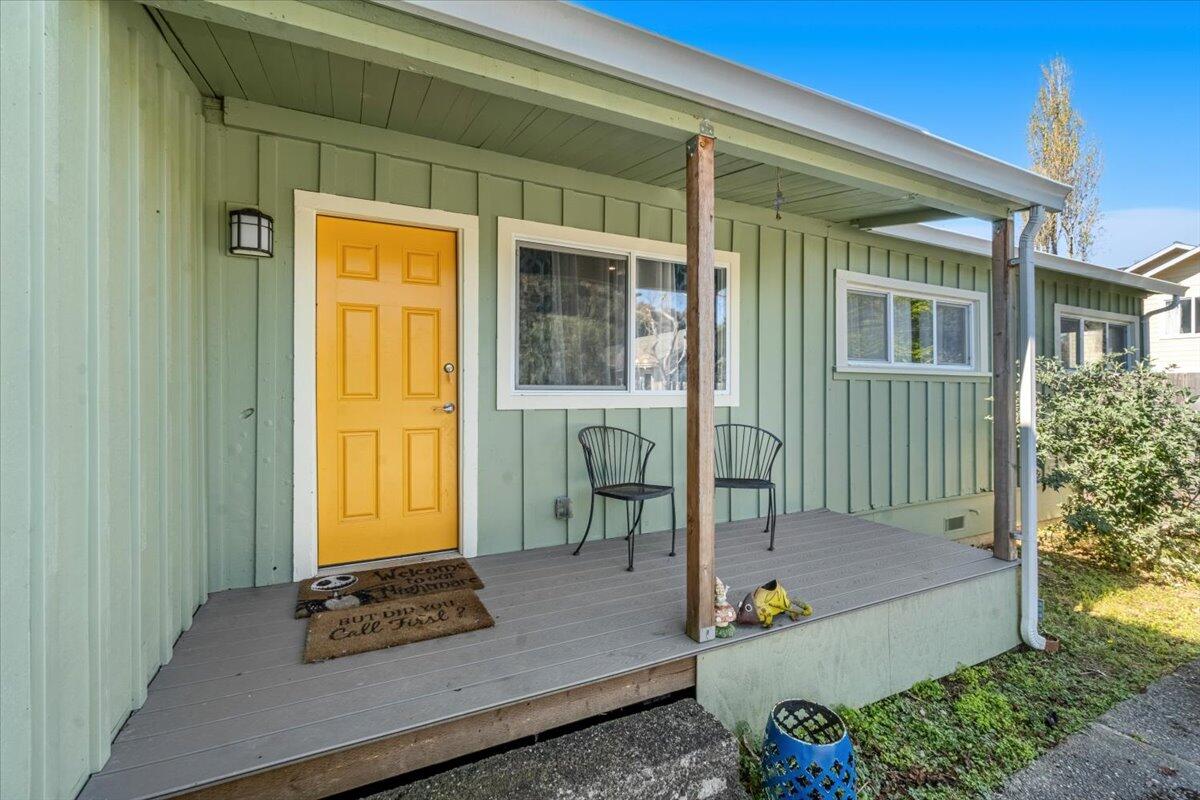 Home in Cutten, CA 95503 — photo 2