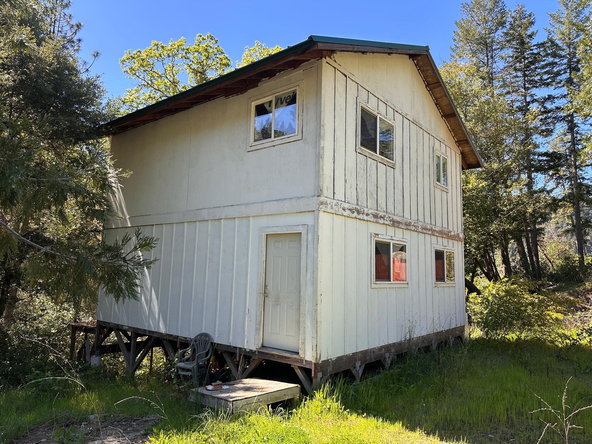 232 E Perch Creek Road — photo