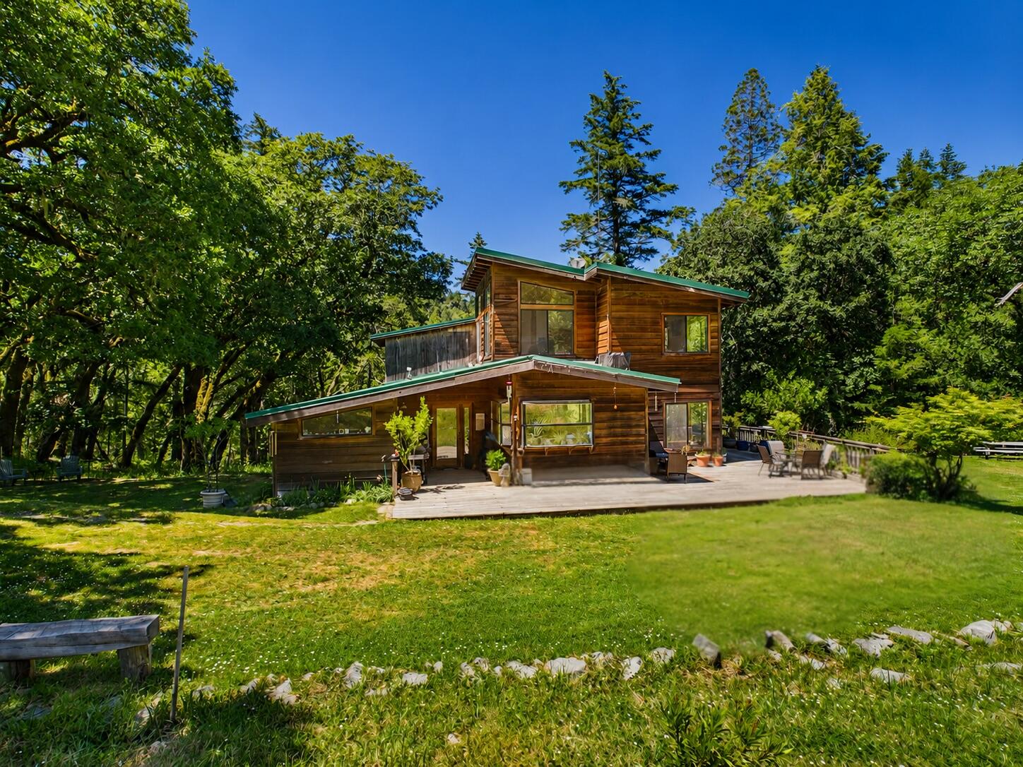 7564 Thomas Road — photo
